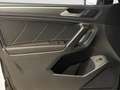 Volkswagen Tiguan Allspace 2,0 l TSI 4MOTION DSG R-Line AHK Schwarz - thumbnail 15
