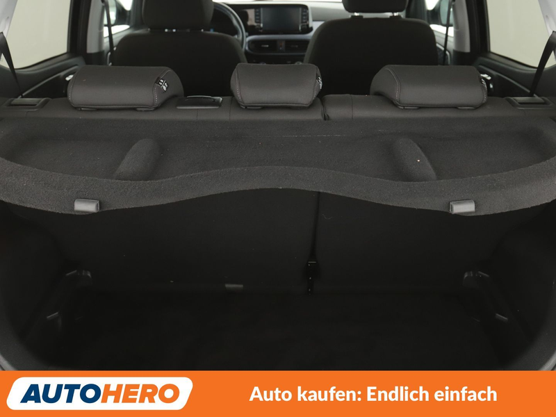 Hyundai i10 1.2 Prime Aut.*NAVI*PDC*SHZ*LHZ*LIMITER*ALU* — photo 17