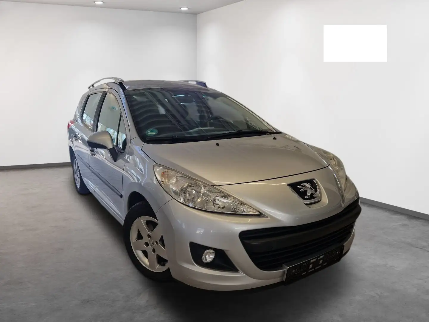 Peugeot 207 1.4i.95PS. Eu4. Klima, EFH. ABS. Servo. TÜV NEU Silber - 2