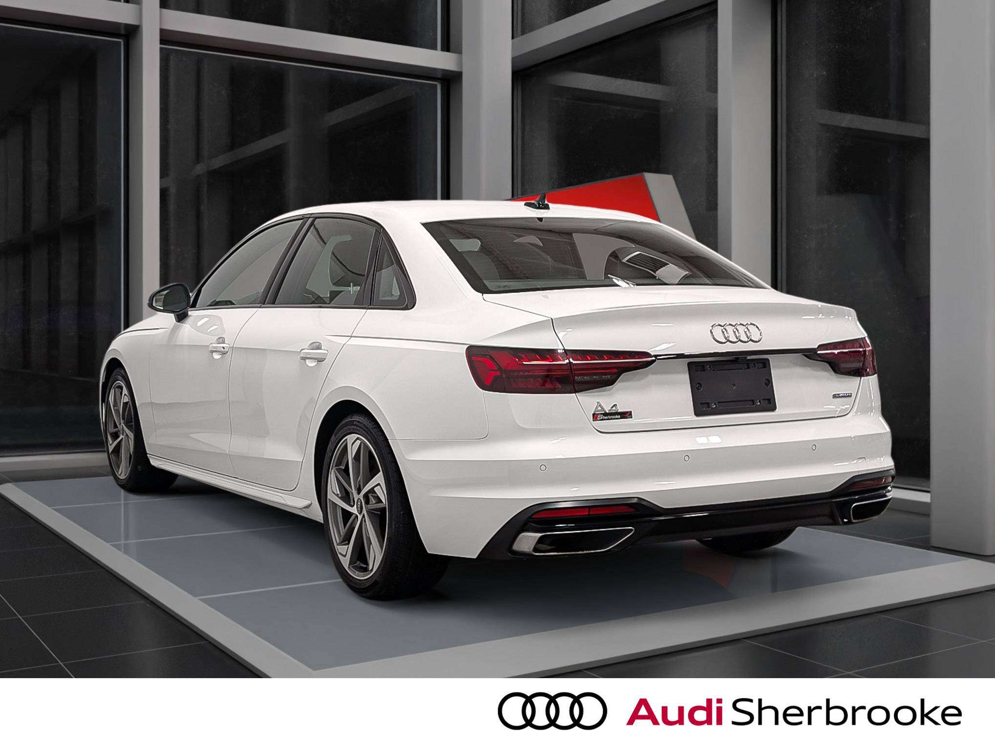 2024 Audi A4 Komfort — снимка 1