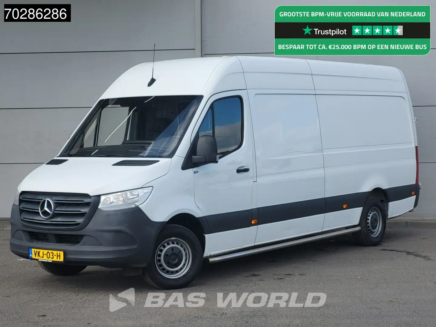 Mercedes-Benz Sprinter 311 CDI Automaat L3H2 Airco Cruise Camera MBUX Car Wit - 1