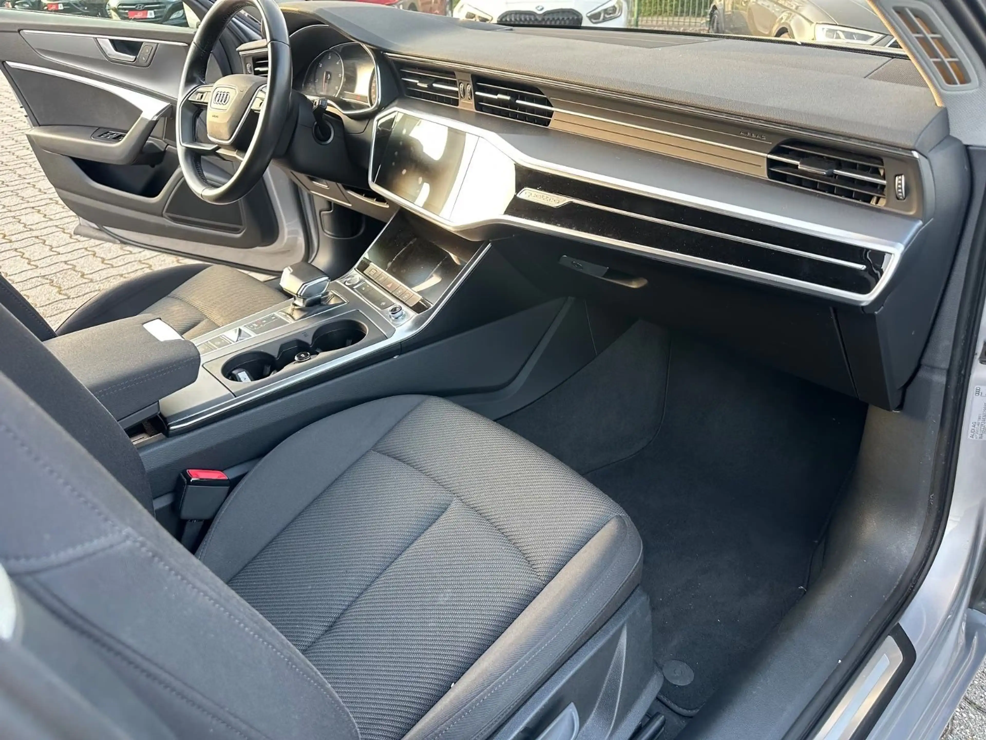 Audi A6 Avant 45 TDI quattro 1.Hd MatrixHD 19" ACC — photo 16