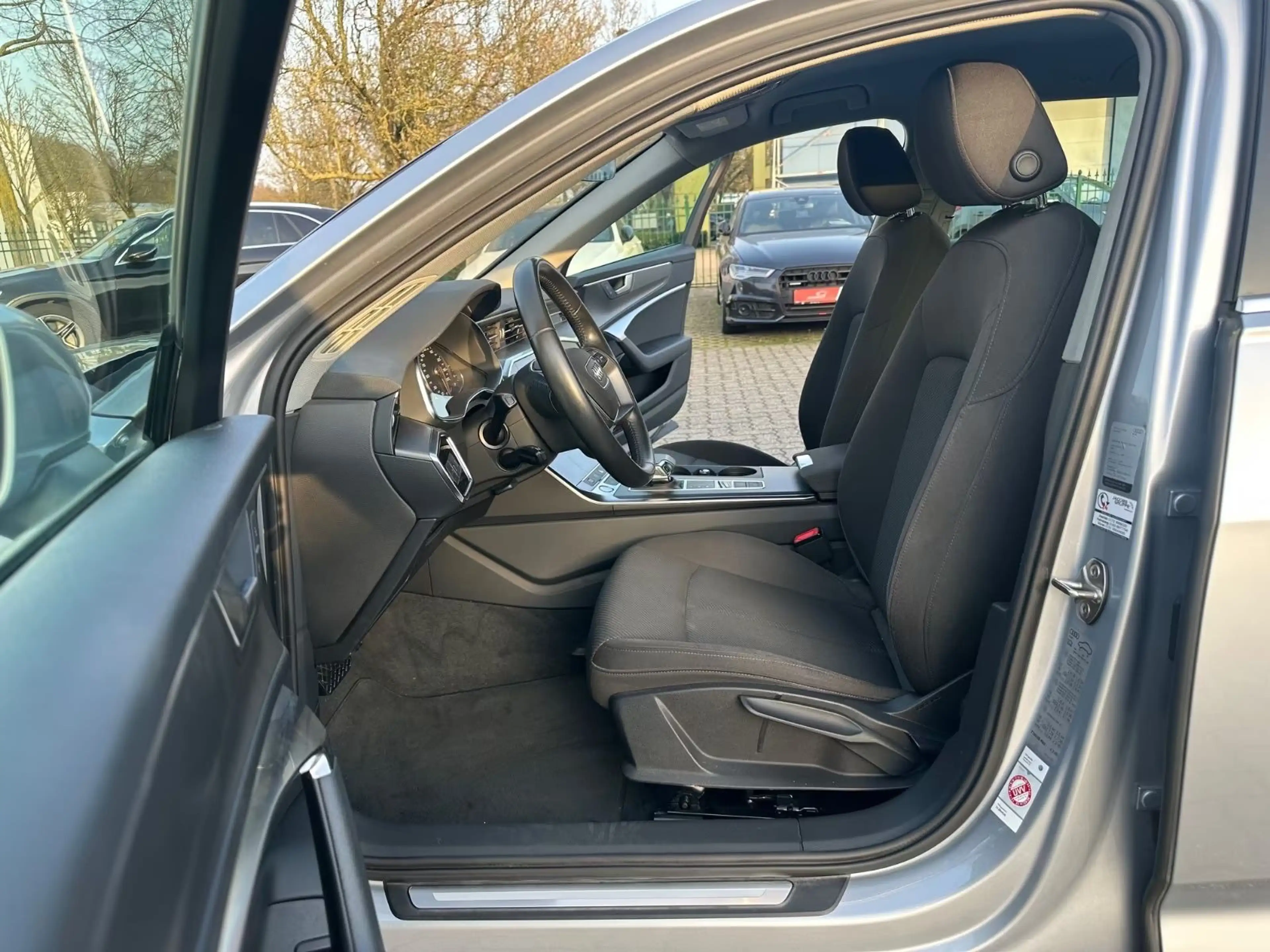 Audi A6 Avant 45 TDI quattro 1.Hd MatrixHD 19" ACC — photo 14