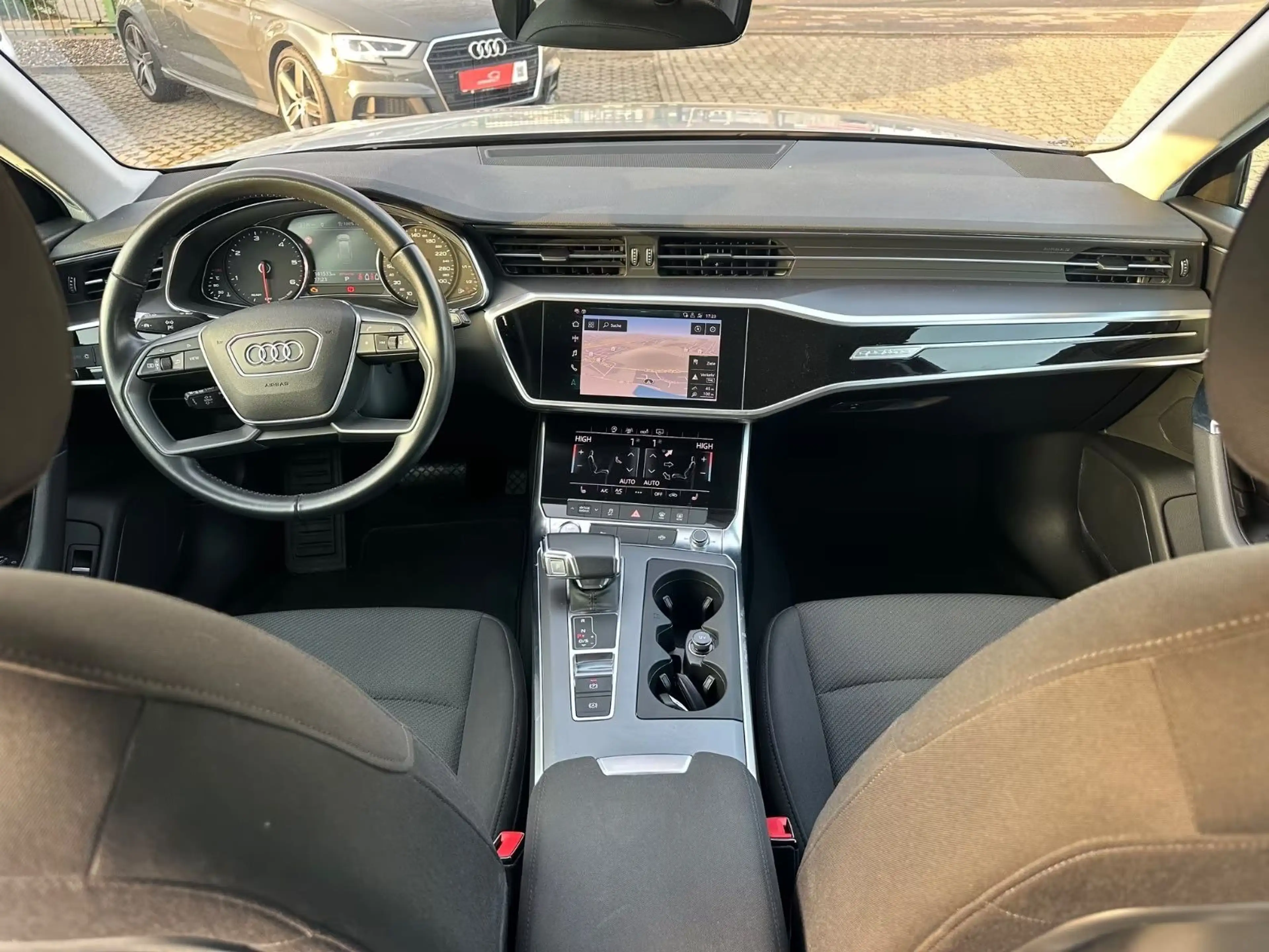 Audi A6 Avant 45 TDI quattro 1.Hd MatrixHD 19" ACC — photo 12