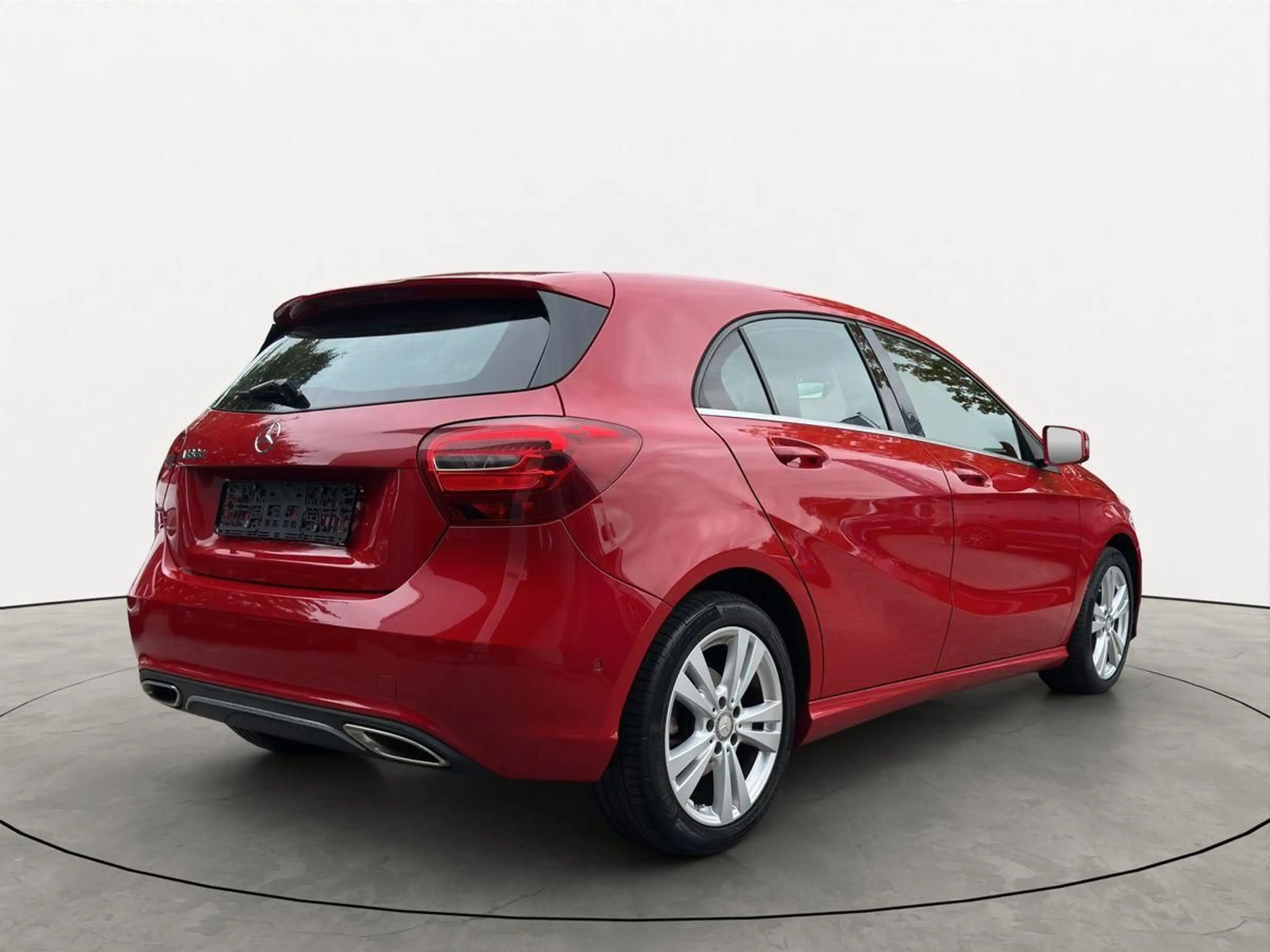 Mercedes-Benz A 180 Navi/SHZ/PDC/Bluetooth — photo 5