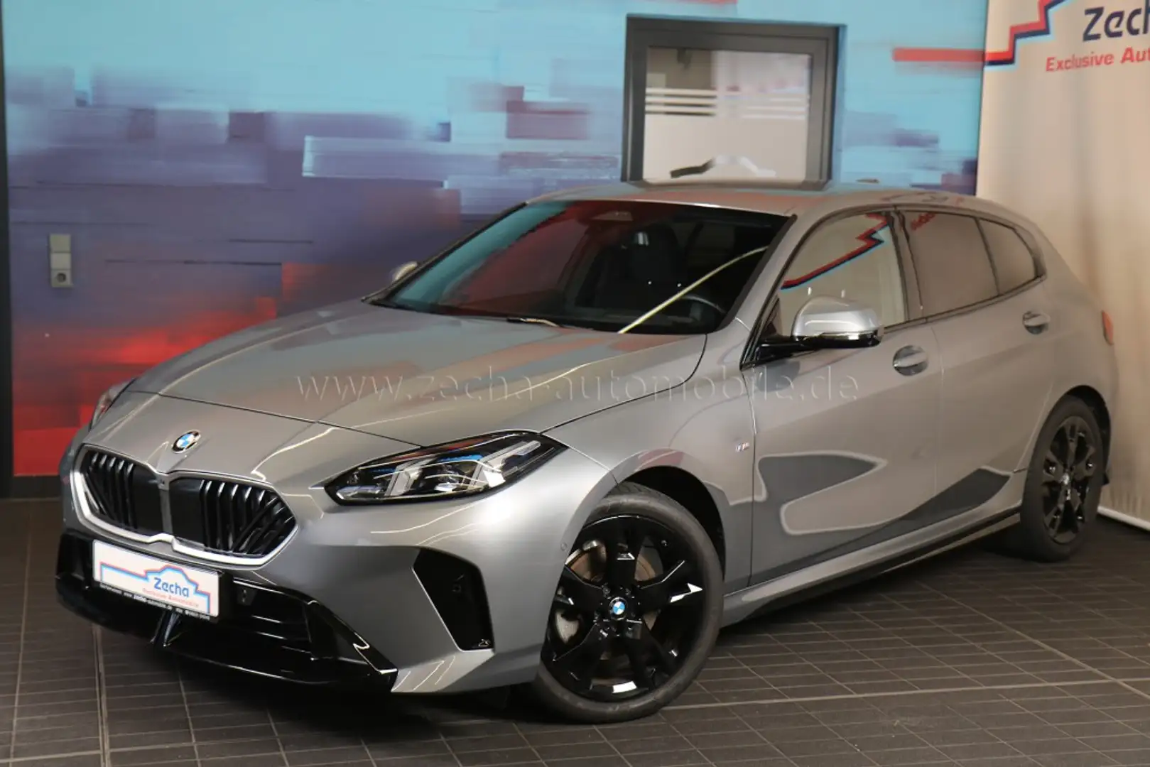 BMW 120 5-trg. F70 M-Sportp.eSitze. Driv+ Park+ H K Grau - 1