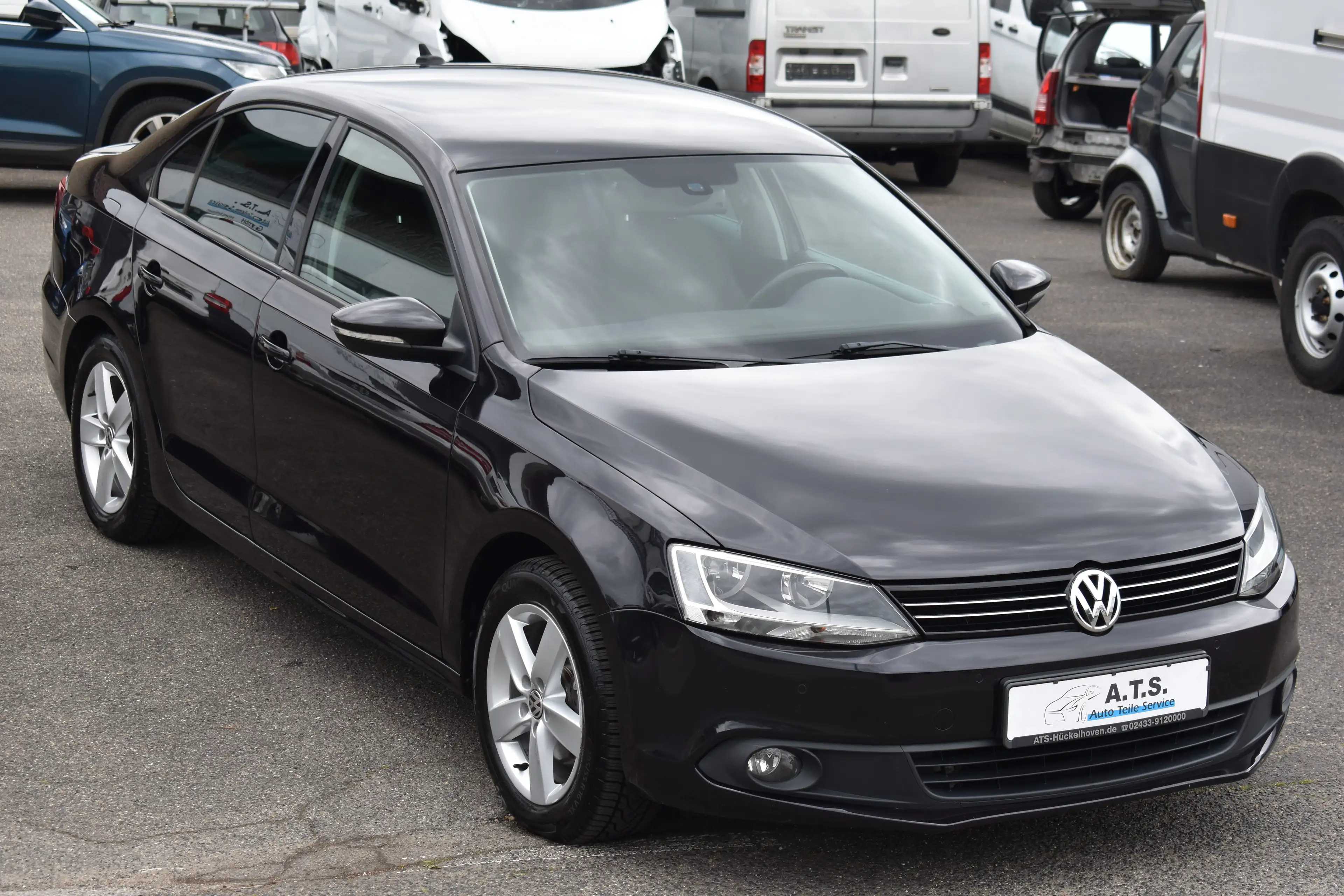 Volkswagen Jetta Comfortline BMT *PDC*TEMPOMAT*ALLWETTER*TÜV NEU