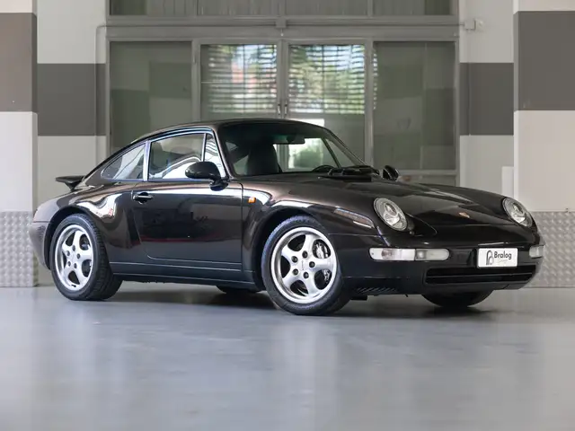 Porsche 993 911 Coupe 3.6 Carrera 4