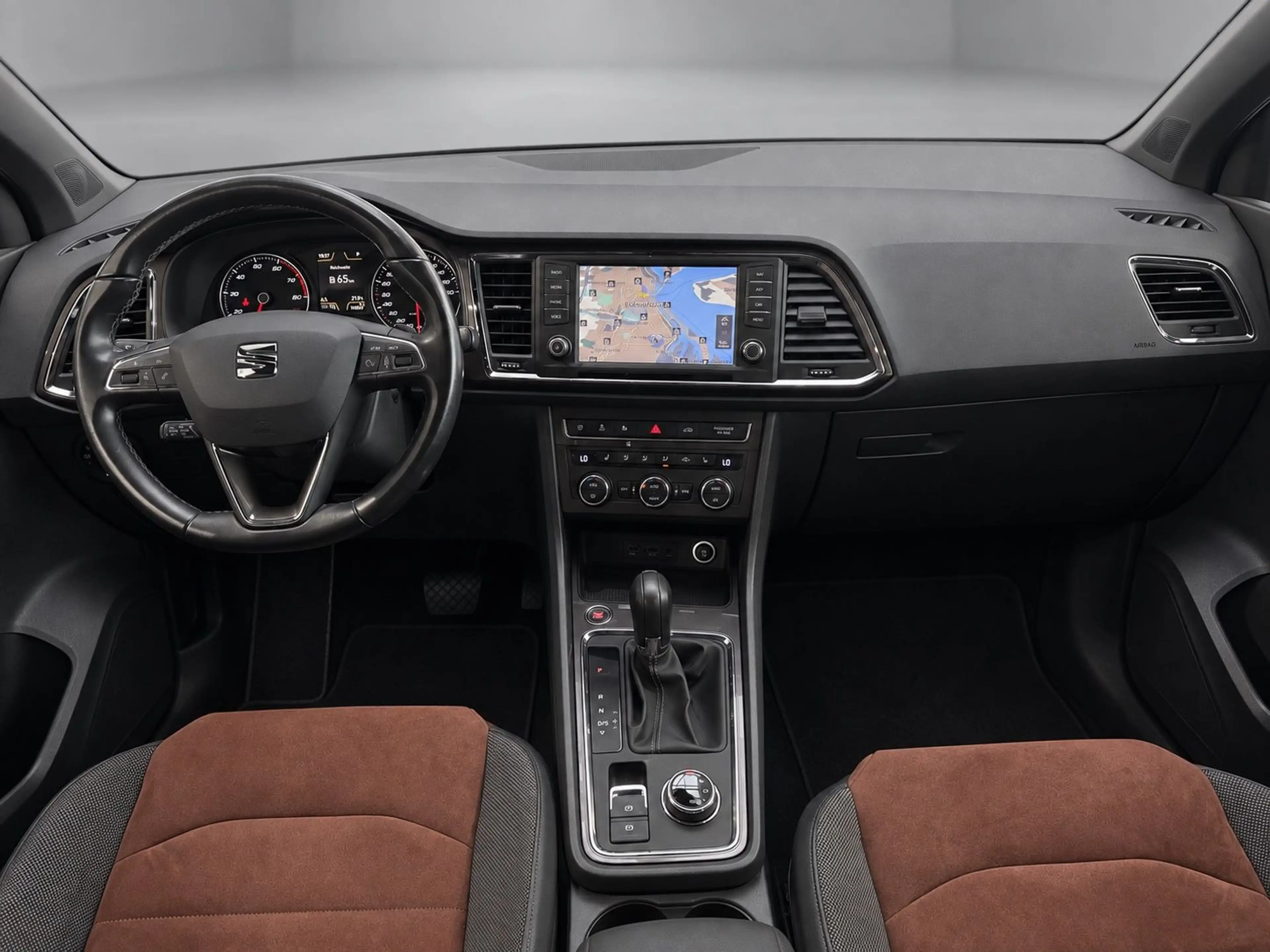 SEAT Ateca Xcellence 150PS*AUTOM*360KAM*AHK*ACC*CARPL — photo 14