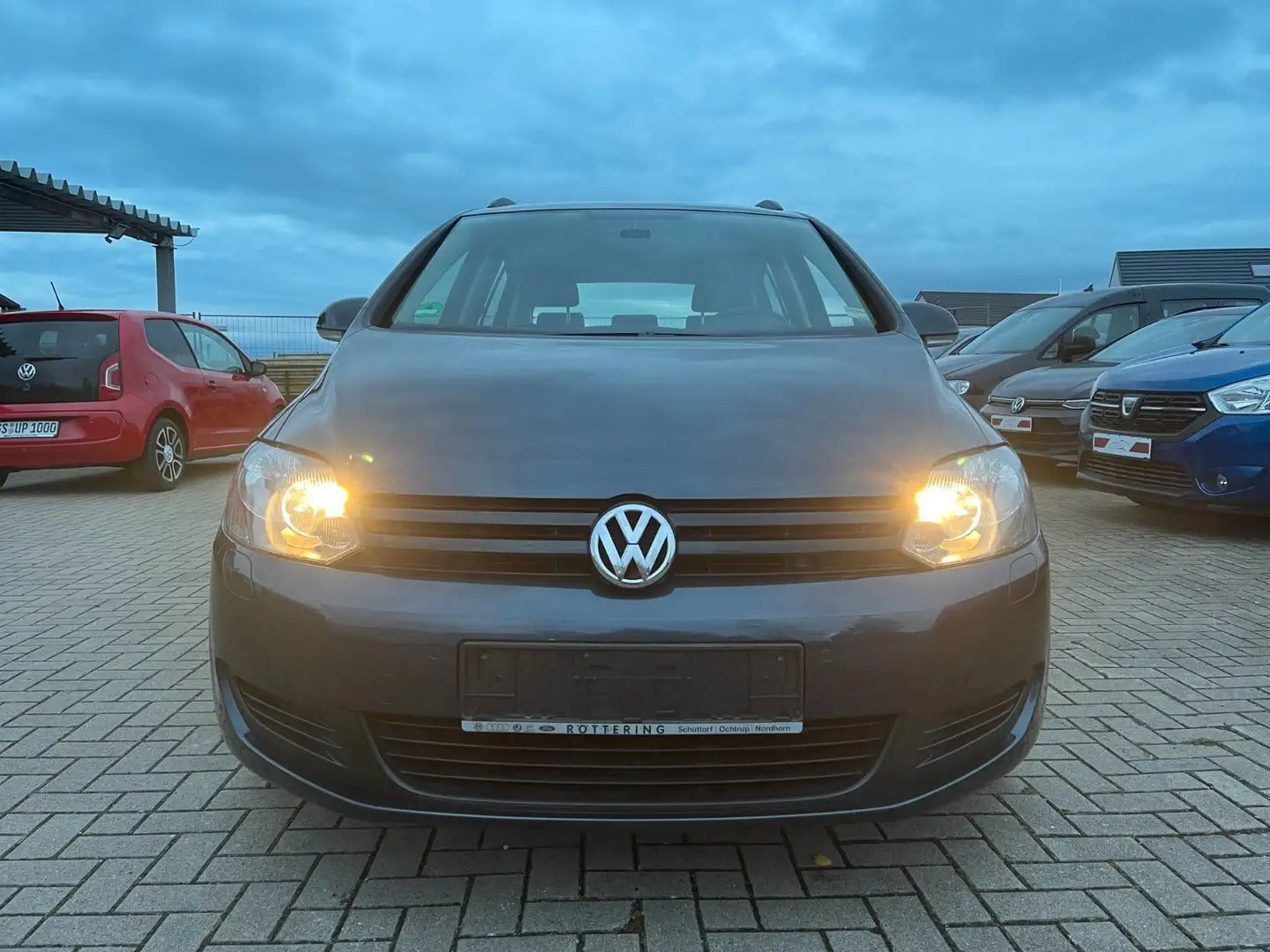 Volkswagen Golf Plus VI Team Tüv neu auf Kundenwunsch - 2