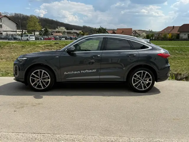Audi Q5 TDI quattro 150 kW Ansicht 3