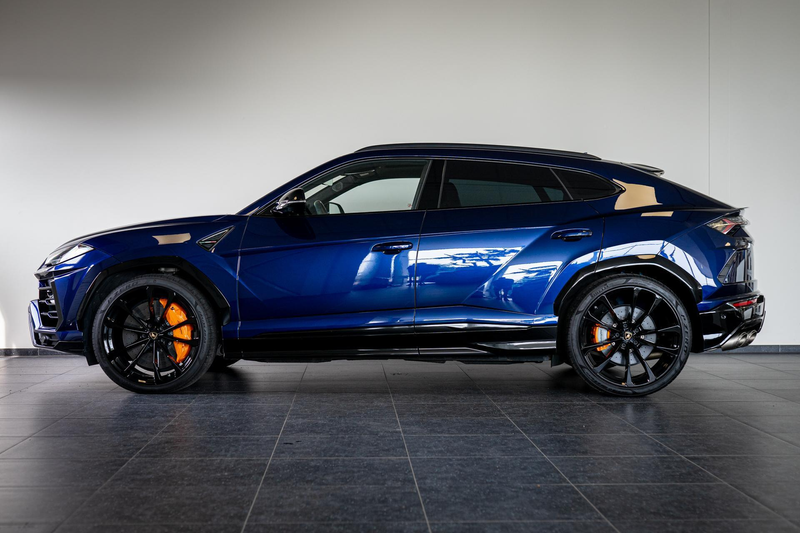 Lamborghini Urus 4.0 V8 | Akra | 23 Inch | Pano | B&O | HUD — photo 2