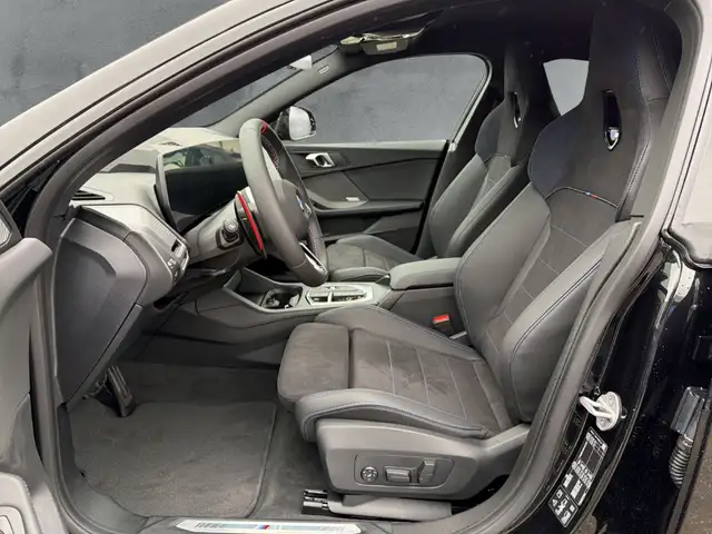 BMW 2 Series view 8
