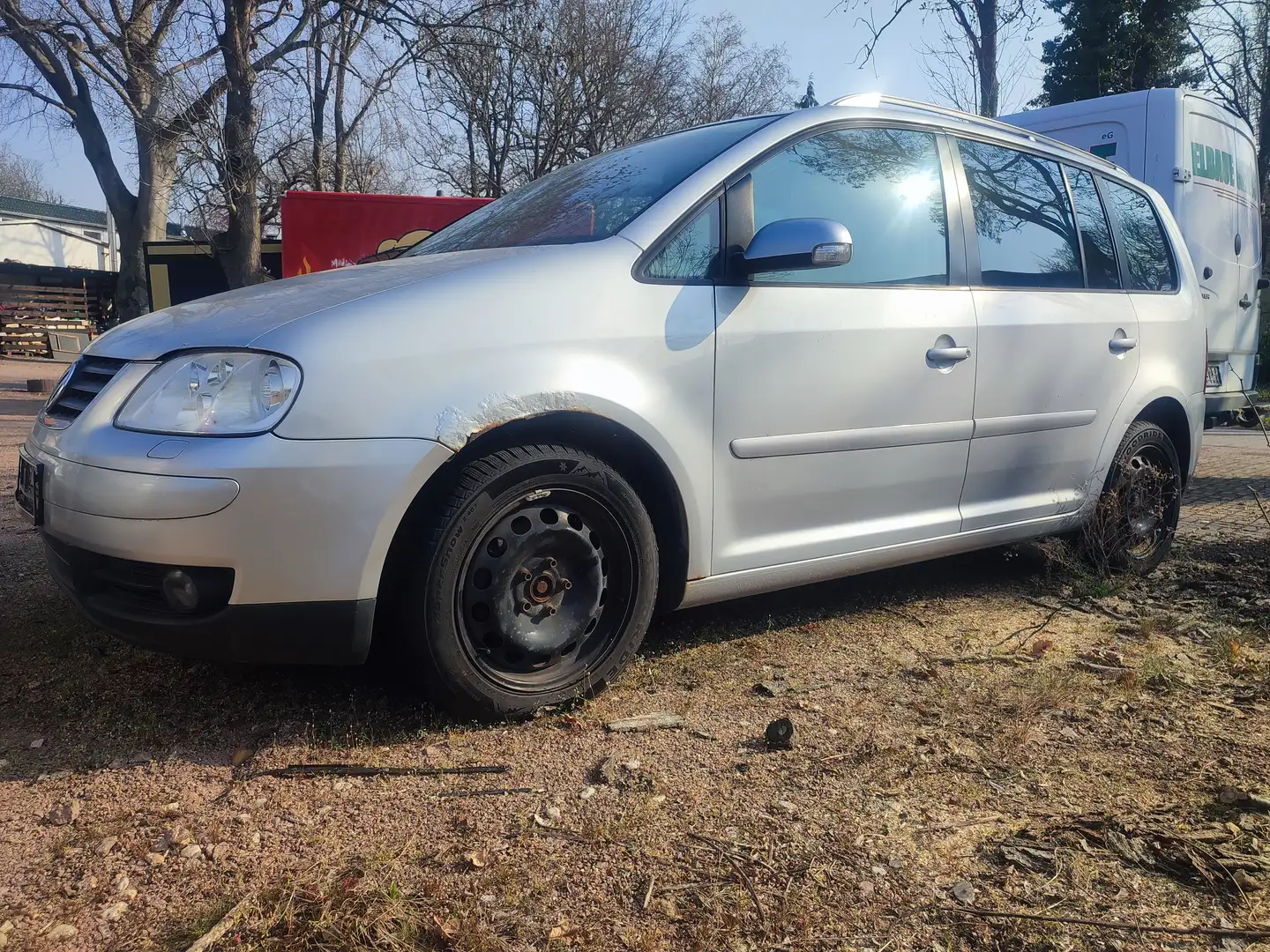 Volkswagen Touran Highline Gri - 1