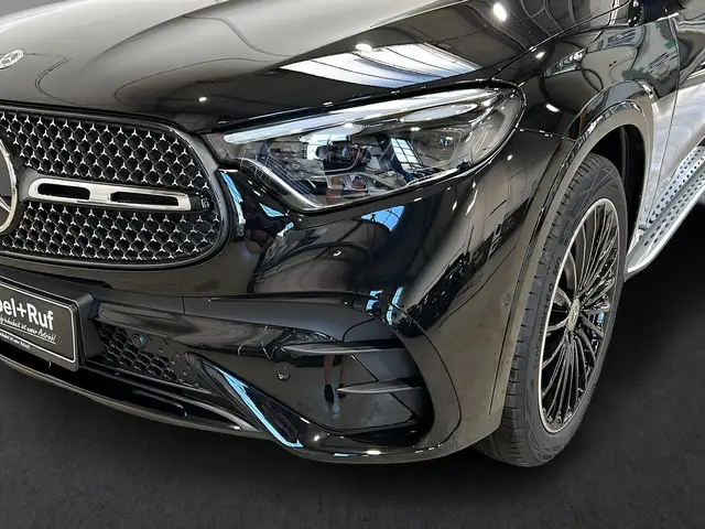 Mercedes-Benz GLC 200 view 15