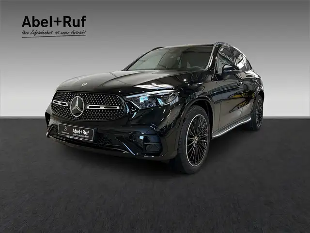 Mercedes-Benz GLC 200 main image