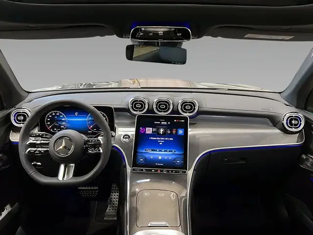 Mercedes-Benz GLC 200 view 10