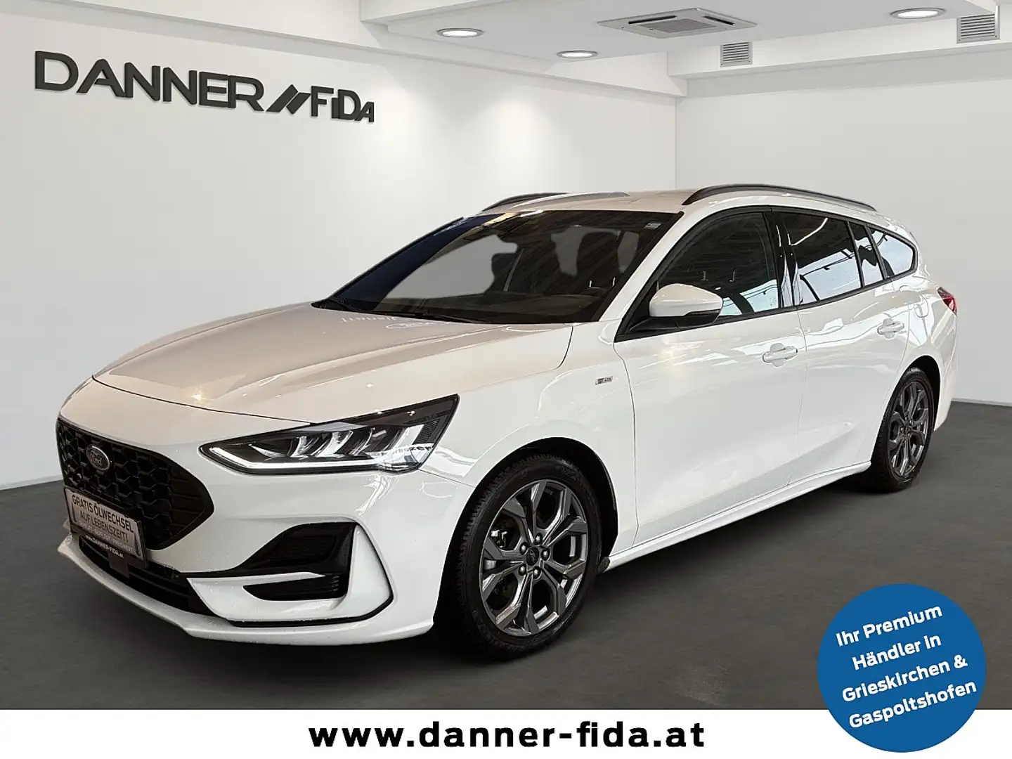 Ford Focus Turnier ST-LINE X 155PS Automatik Benzin/EcoBoo... Blanc - 1