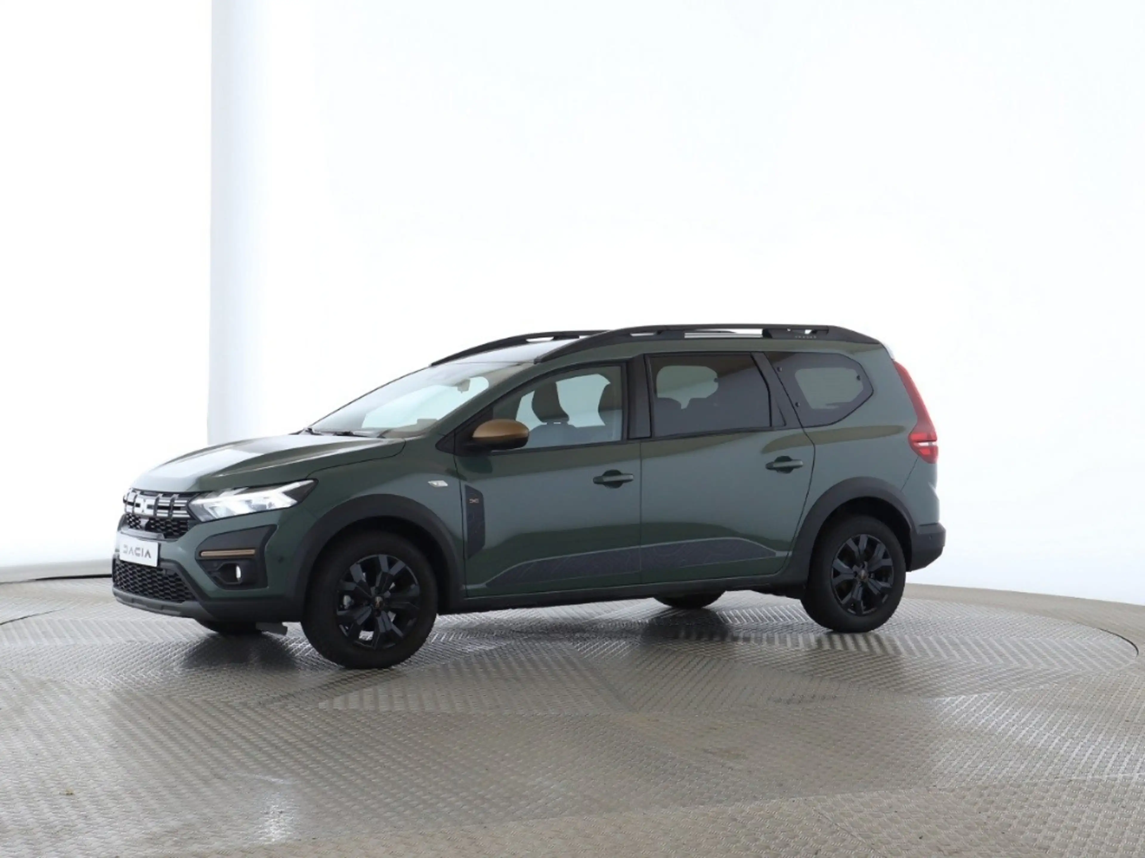Dacia Jogger Extreme+ 110 RENEW Extreme 7-SITZER+NAVI+LED+SHZ — photo 2