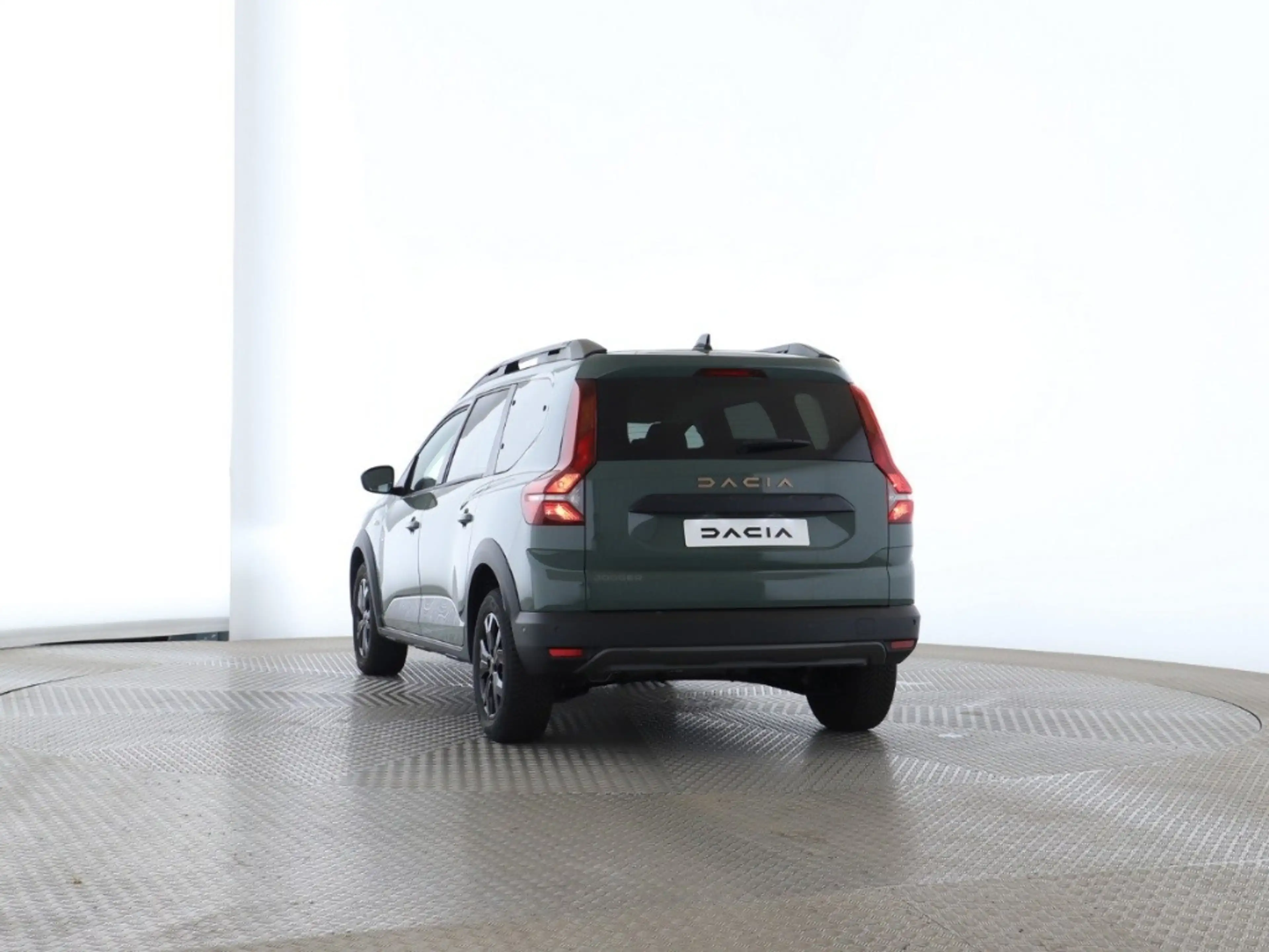 Dacia Jogger Extreme+ 110 RENEW Extreme 7-SITZER+NAVI+LED+SHZ — photo 5
