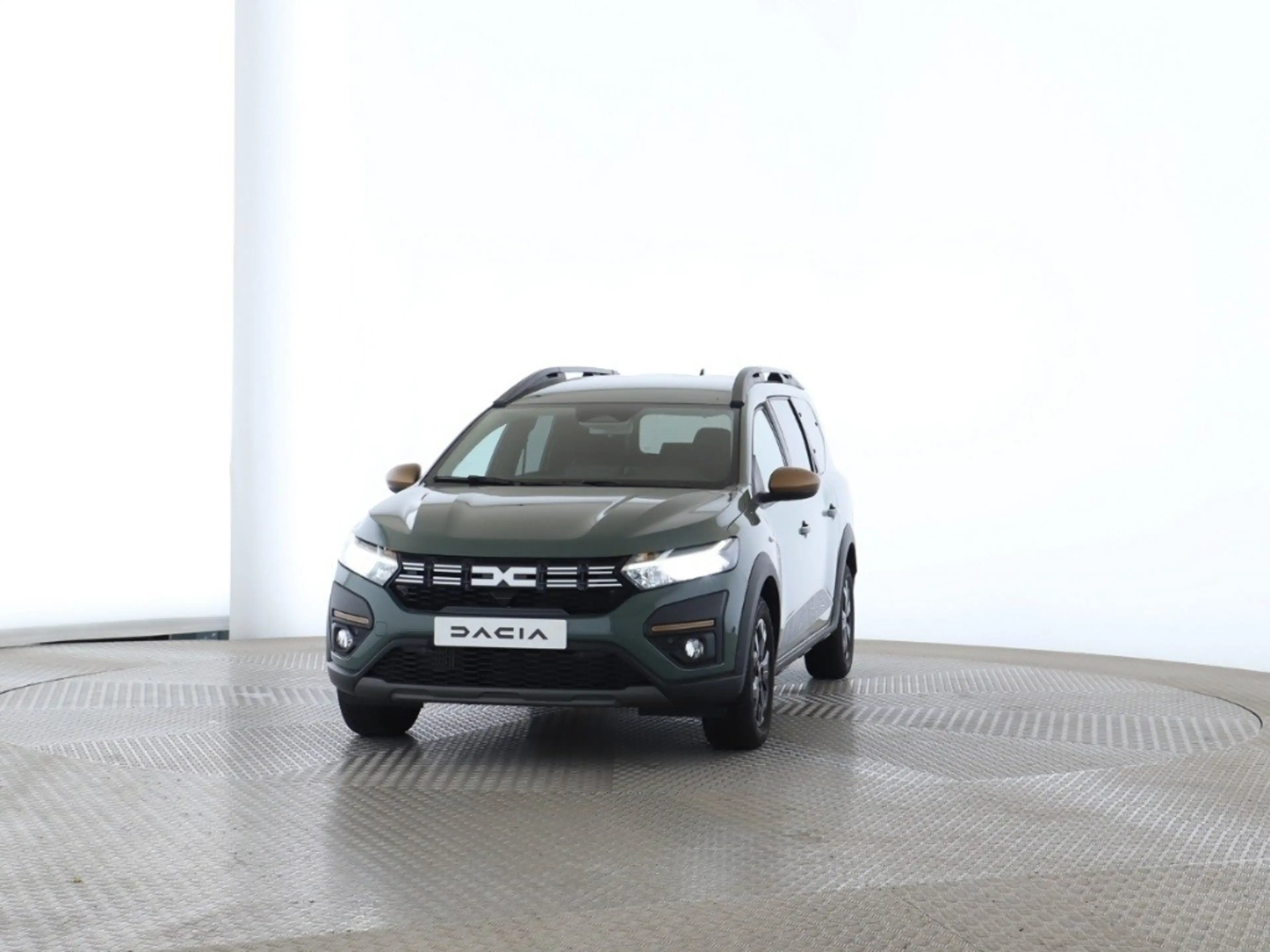 Dacia Jogger Extreme+ 110 RENEW Extreme 7-SITZER+NAVI+LED+SHZ — photo 12