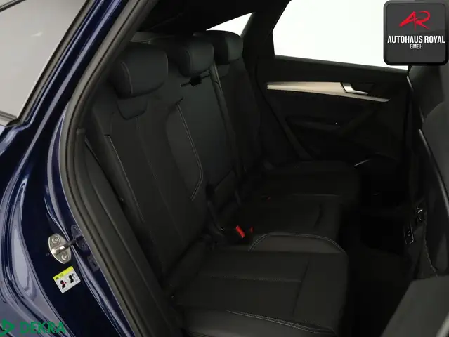 Audi Q5 view 13