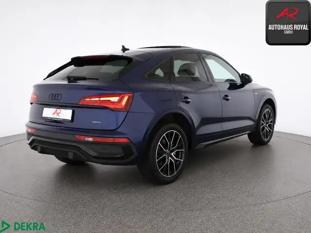 Audi Q5 view 5