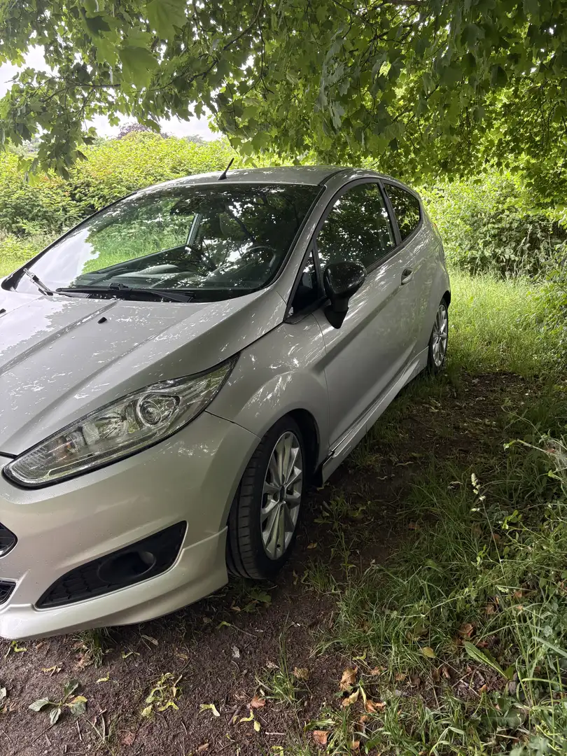 Ford Fiesta 1.6 TDCi Sport - 1
