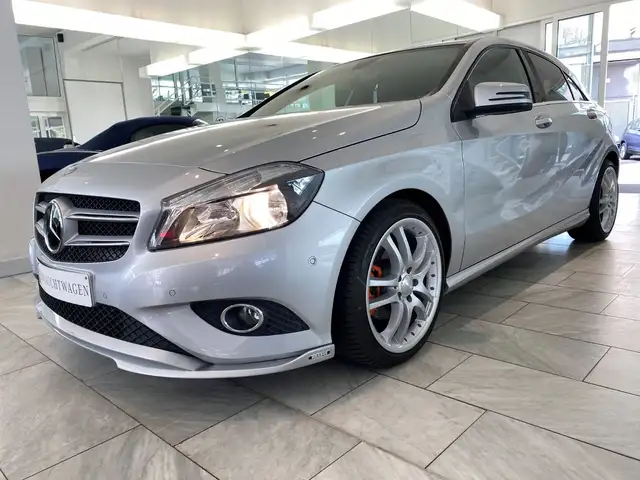 Mercedes-Benz A 200 Brabus/Pano/Navi/PDC/483