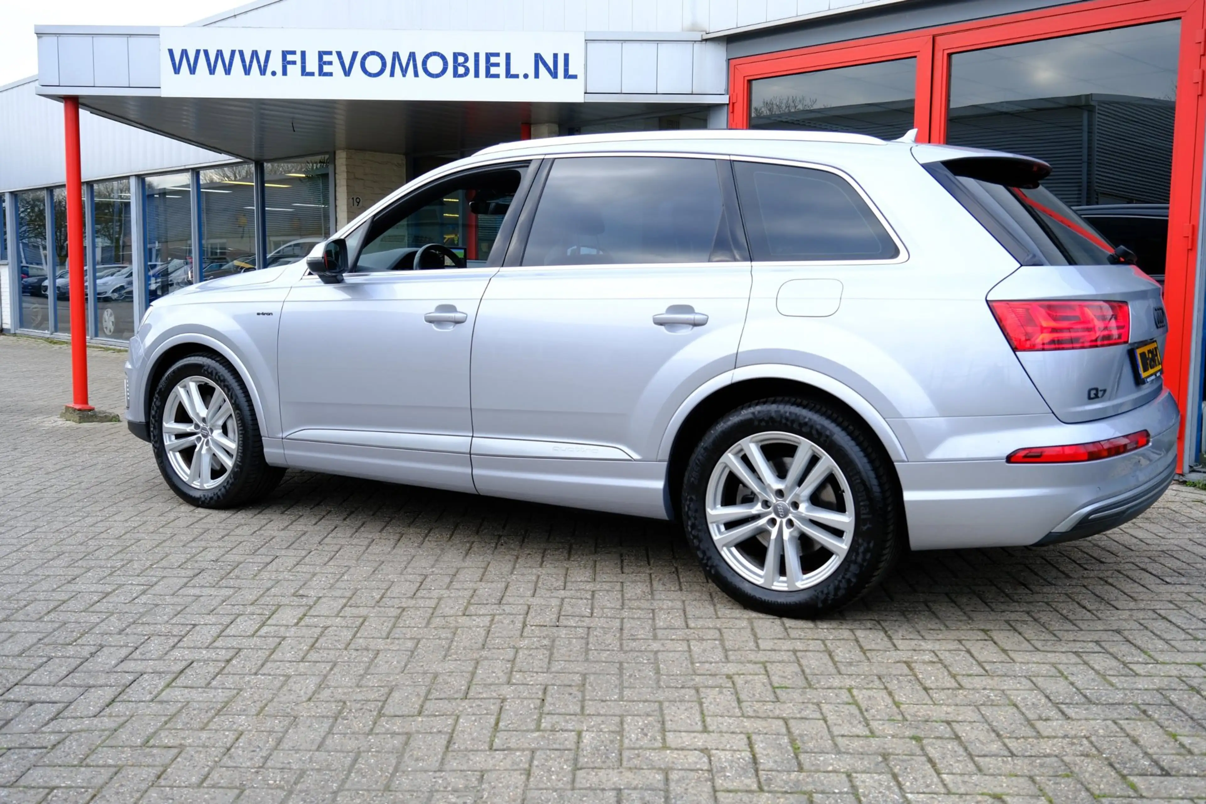 Audi Q7 e-tron 3.0 TDI Quattro S-Line Aut. Pano|Leder|Navi|Cam|Lu — photo 40
