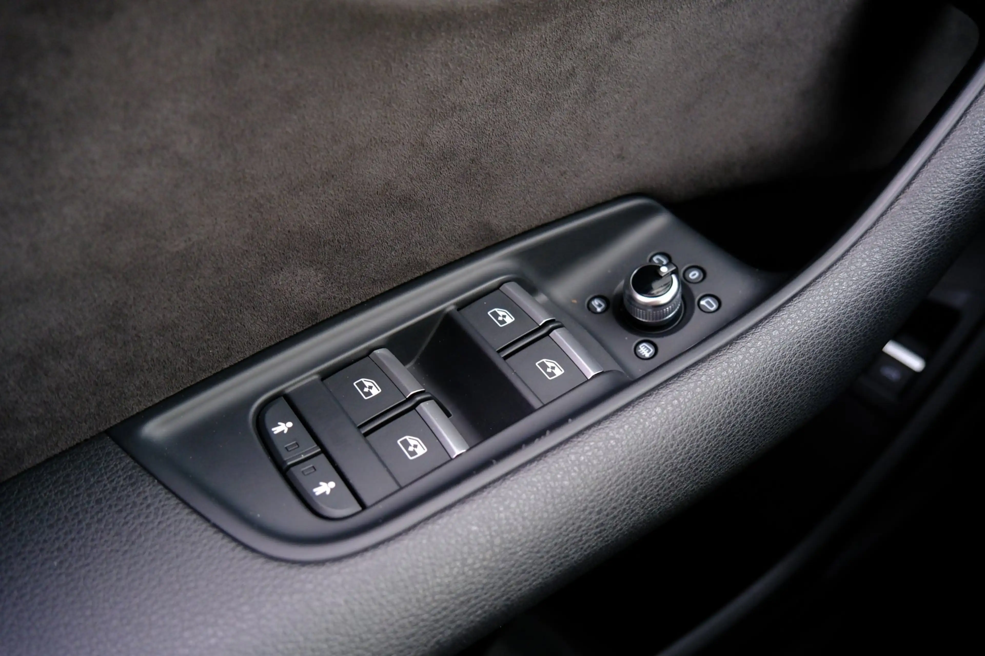 Audi Q7 e-tron 3.0 TDI Quattro S-Line Aut. Pano|Leder|Navi|Cam|Lu — photo 29
