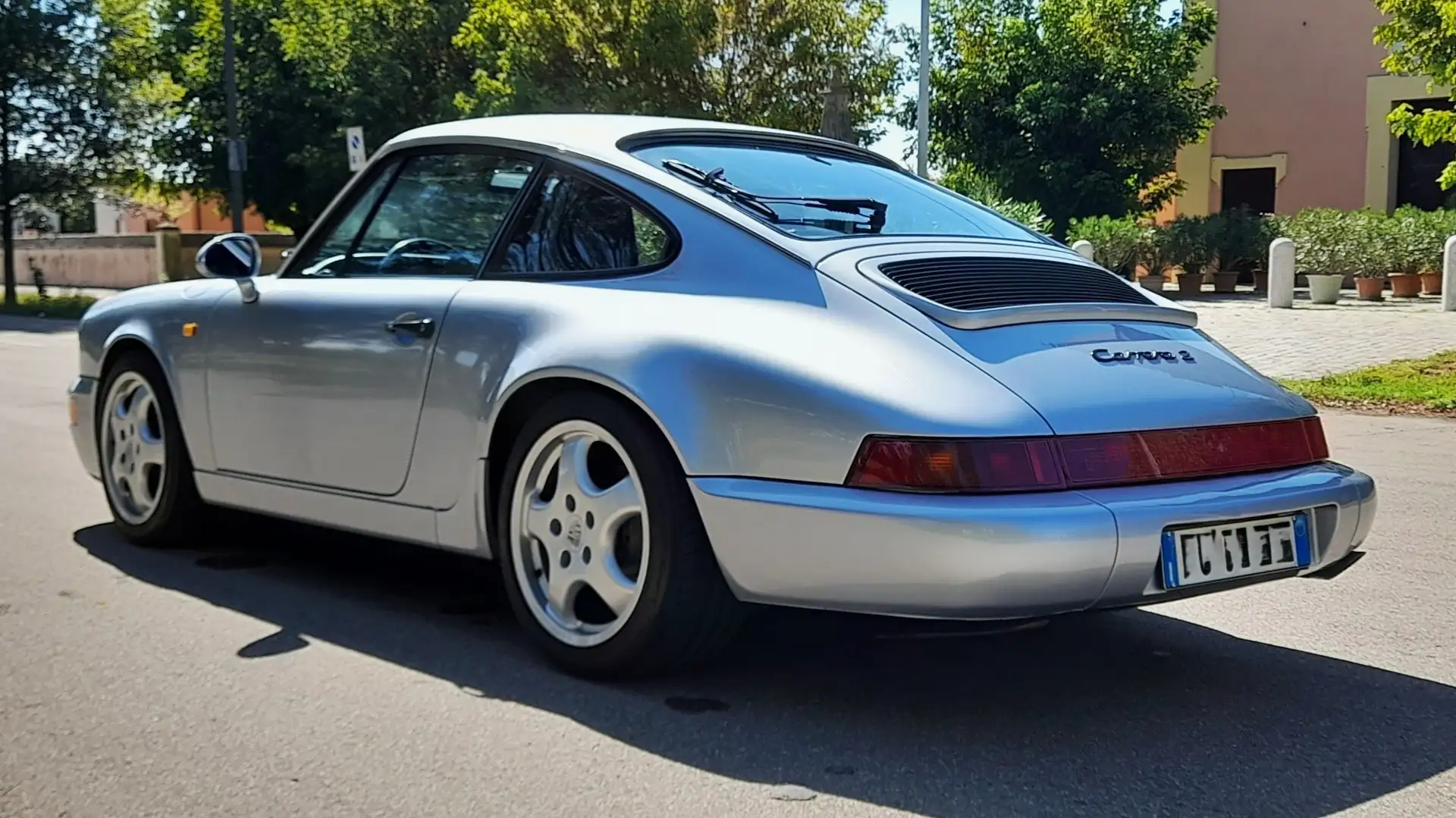 Porsche 964 911 Coupe 3.6 Carrera 2 Argent - 2