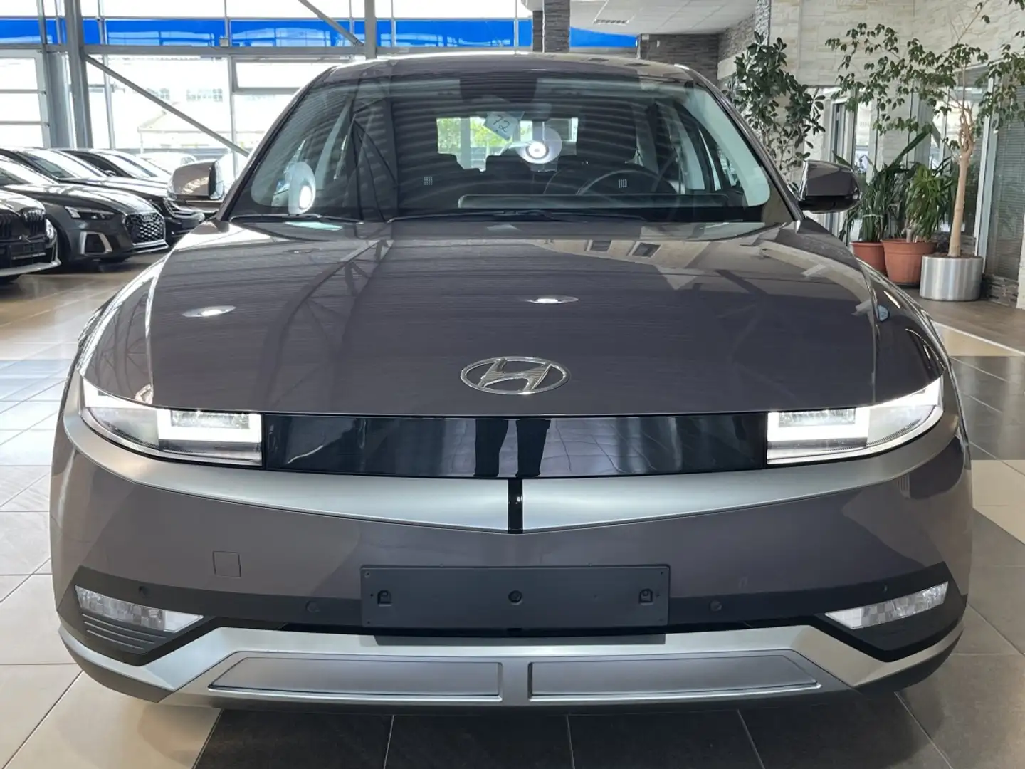 Hyundai IONIQ 5 Dynamiq Navi NSCC R.Cam LED DAB+ SHZ PDC Mauve - 2