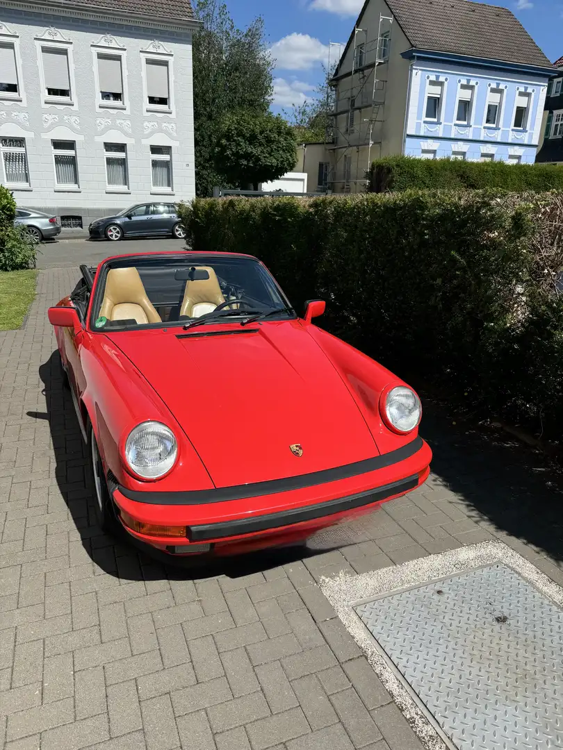 Porsche 911 Carrera Cabriolet - 1