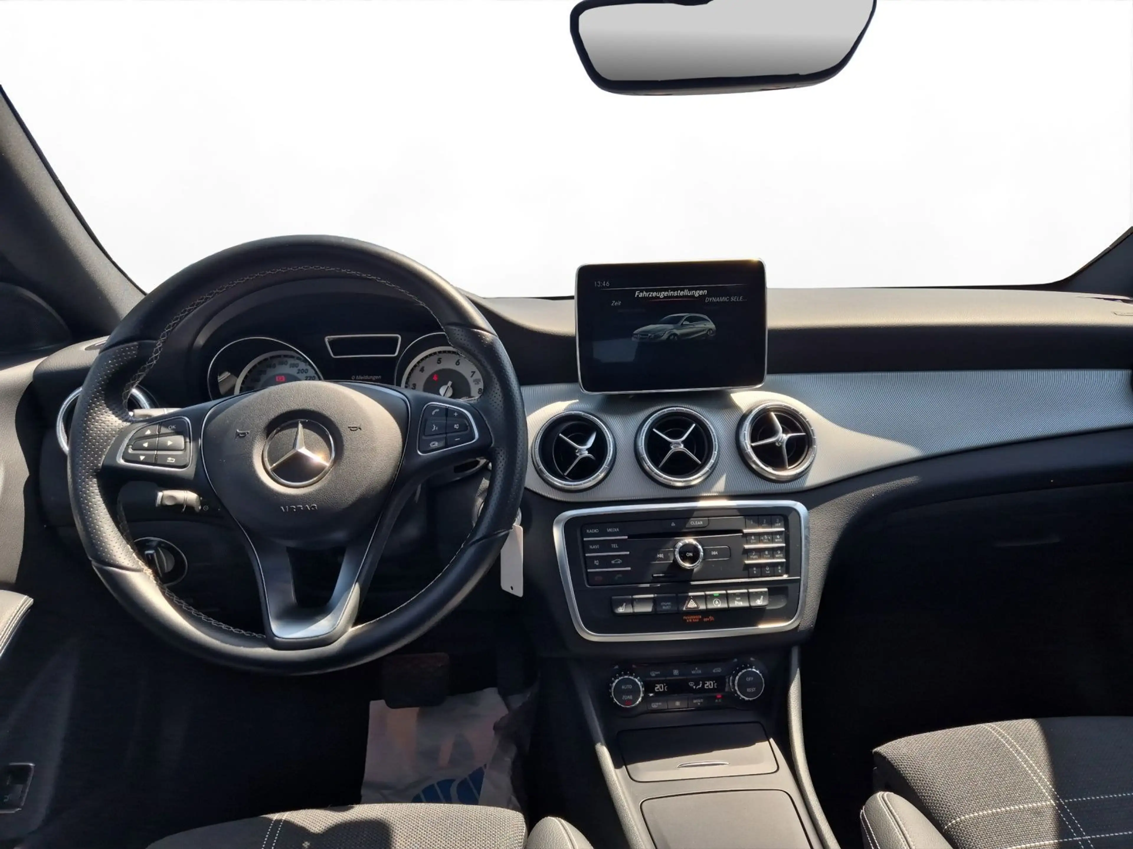 Mercedes-Benz CLA 200 CL Klasse CLA 200 Navi Kamera Pano Xenon — photo 10