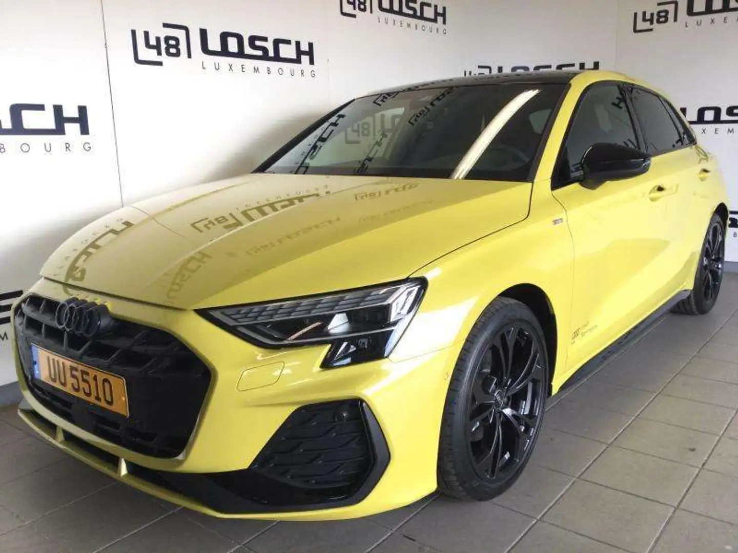 Audi A3 Sportback S line Jaune - 1