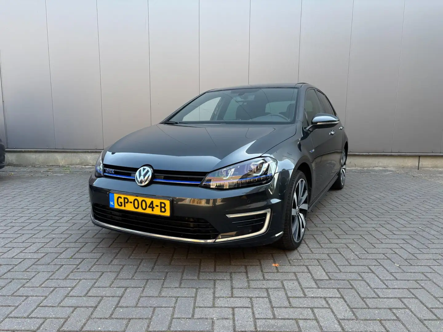 Volkswagen Golf GTE 1.4 TSI Grigio - 1