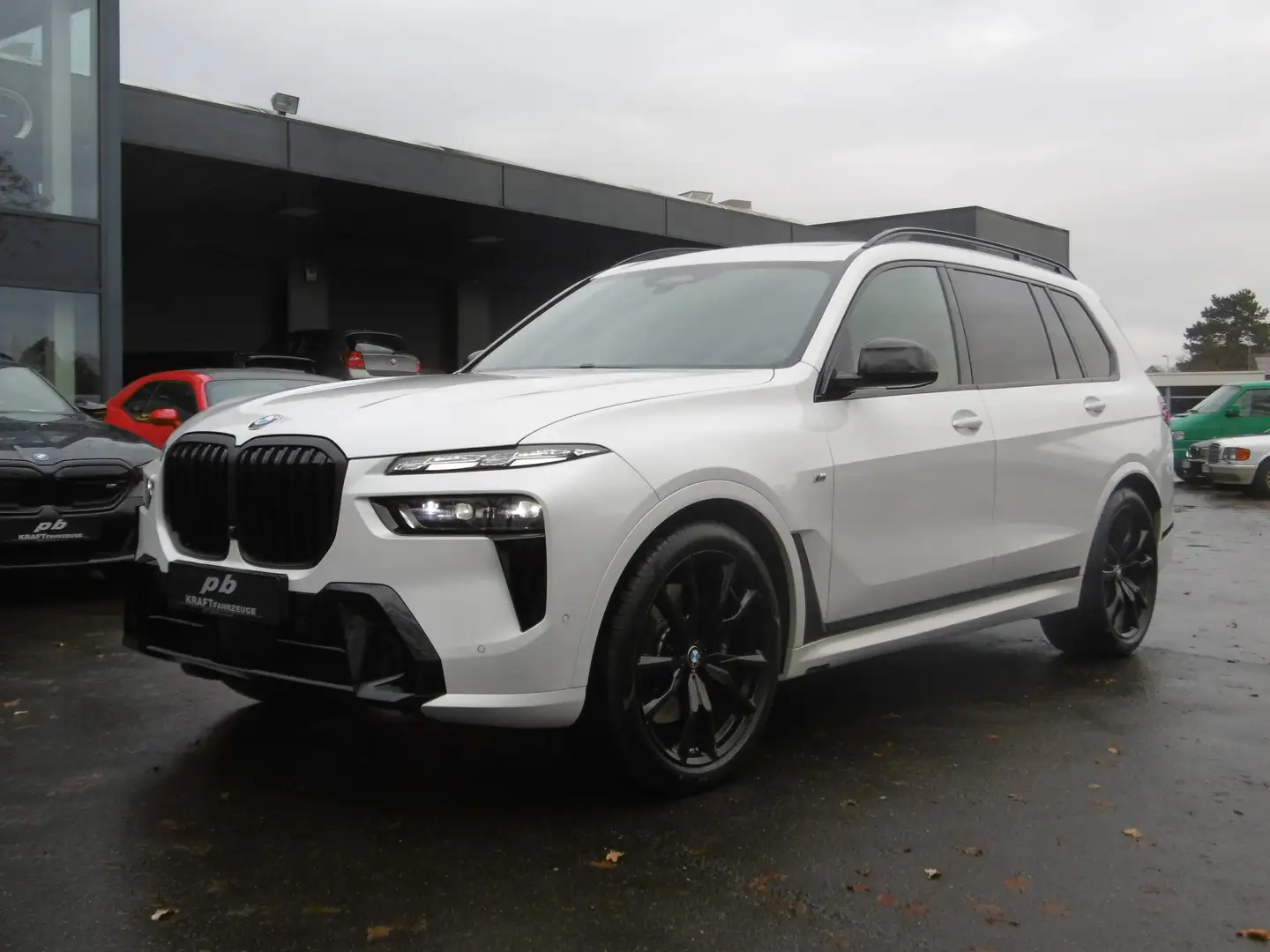 BMW X7 40d M-Sport Pro 22" 6x Sitzhzg. Standhzg Massage Blanc - 2