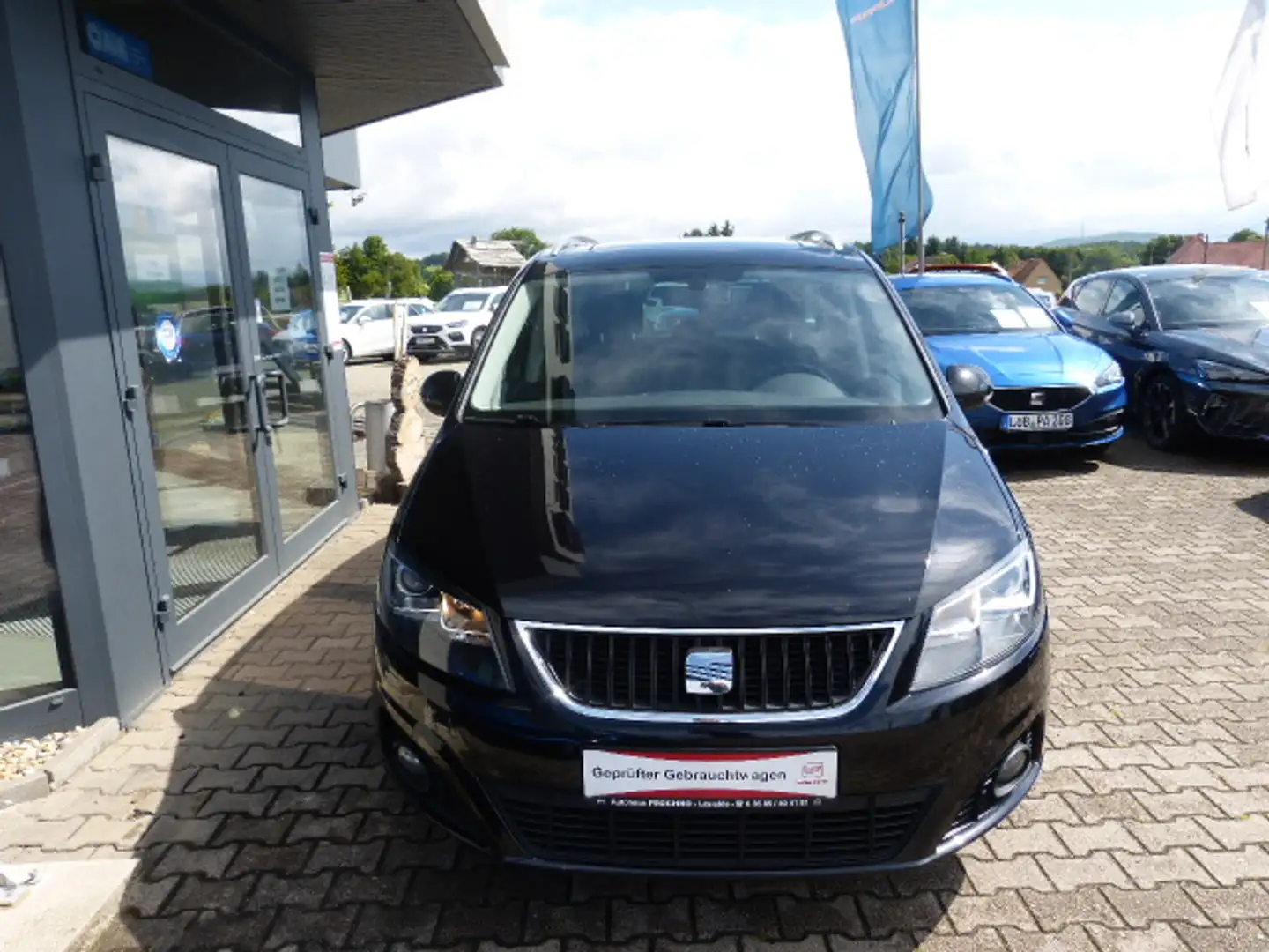 SEAT Alhambra Style Alhambra i-Tech 2.0 TDI Style 4 Drive 140 PS Schwarz - 2