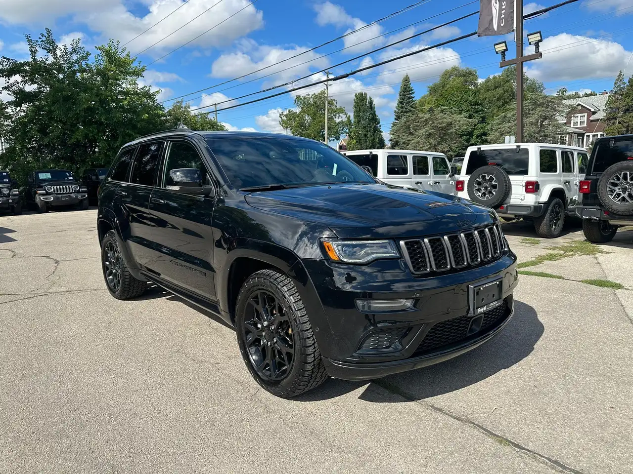 Jeep Grand Cherokee снимка Jeep Grand Cherokee