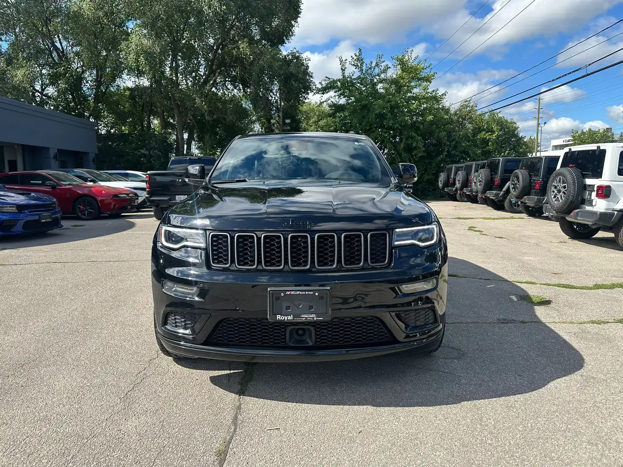 Jeep Grand Cherokee снимка Jeep Grand Cherokee