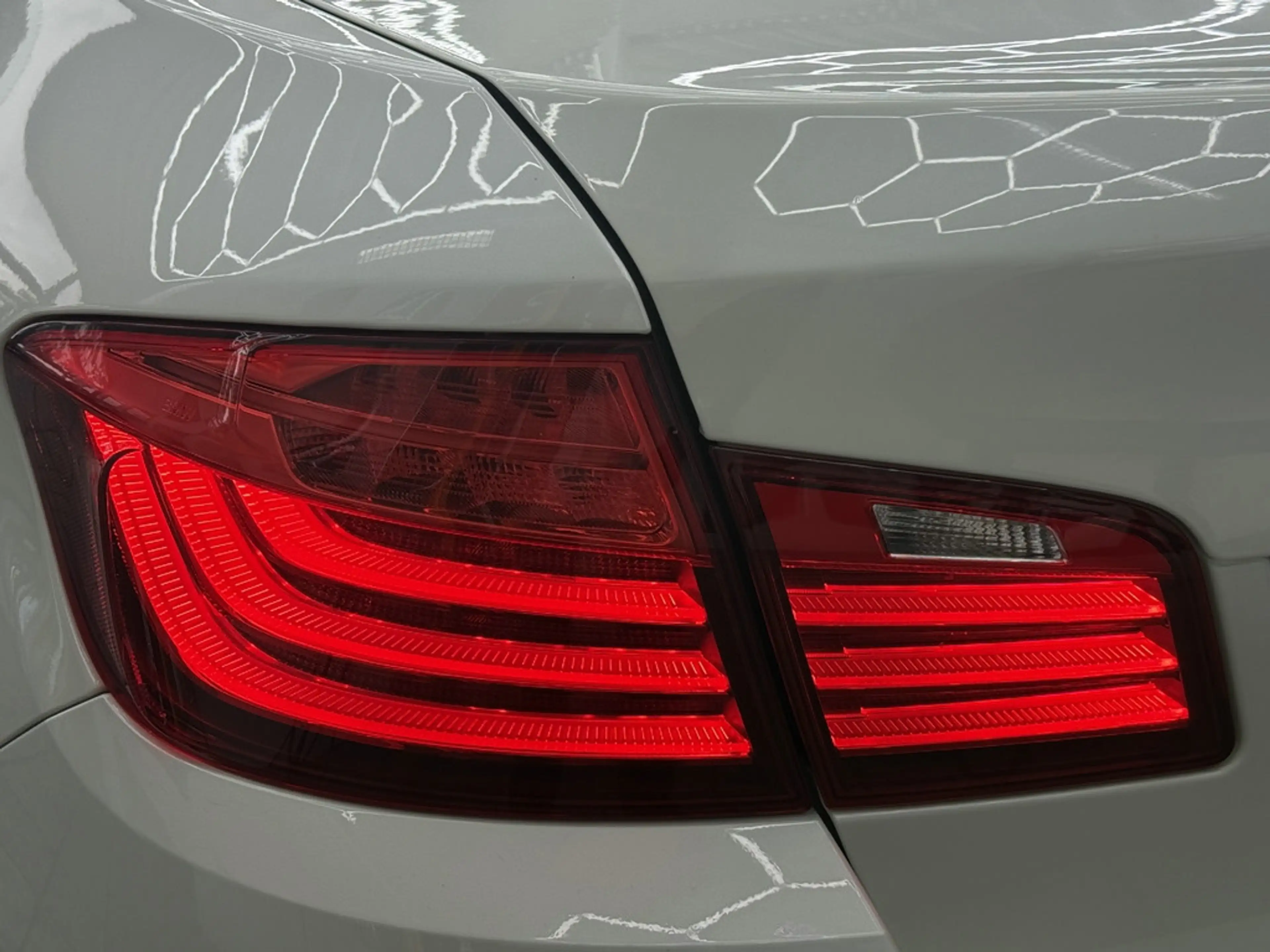 BMW 520 d xDrive, AHK, Head Up, Lane Assist, Kamera — photo 5