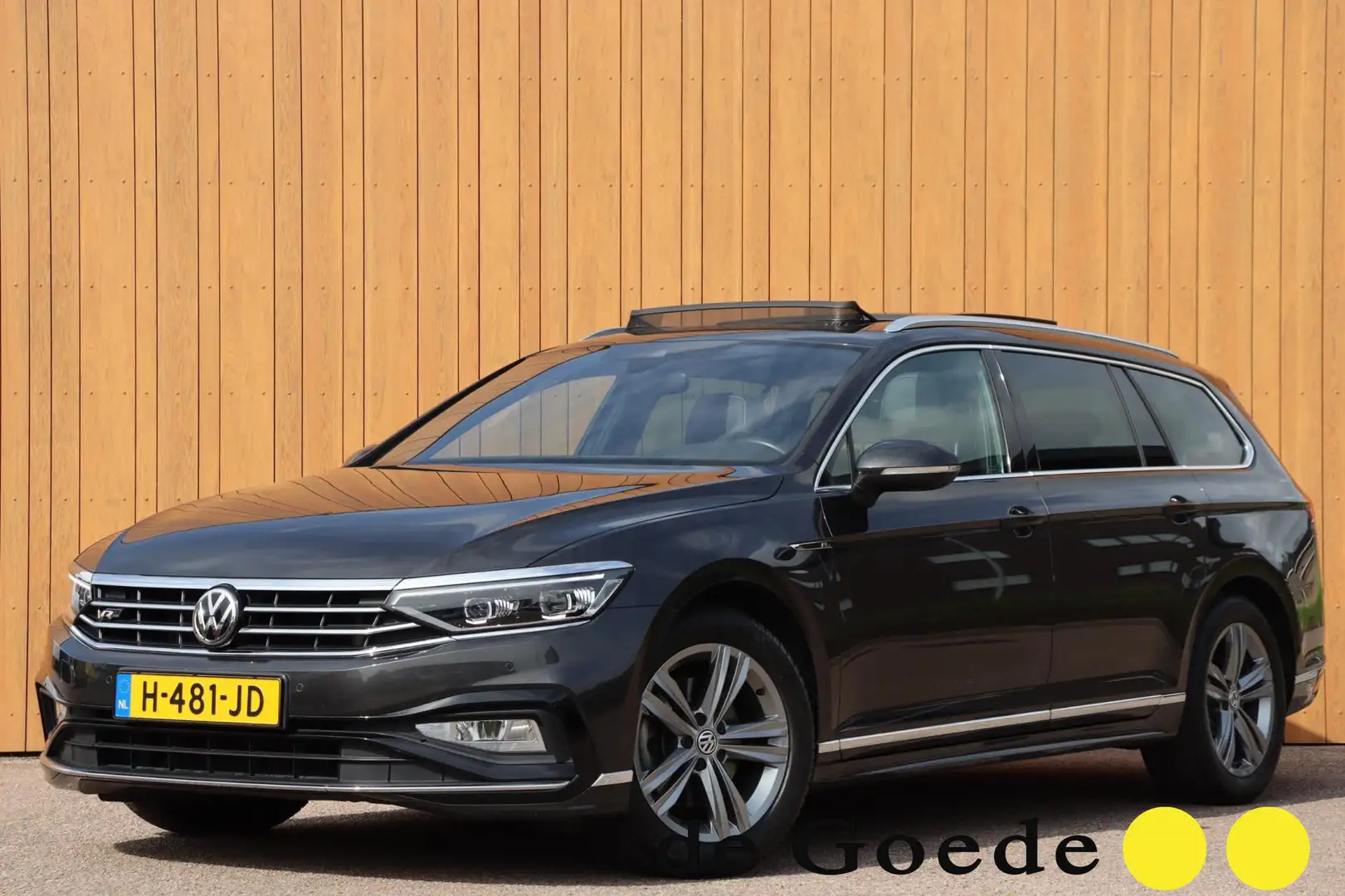 Volkswagen Passat Variant 1.5 TSI Elegance Business R-Line org.NL leer/alc.+ Grijs - 1