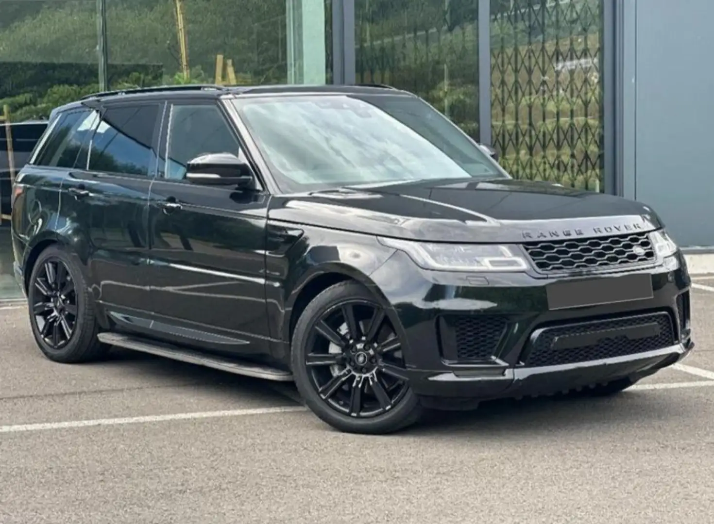 Land Rover Range Rover Sport 3.0 HSE Dynamic Stealth / Black Edition / 7 Zitpl Noir - 2