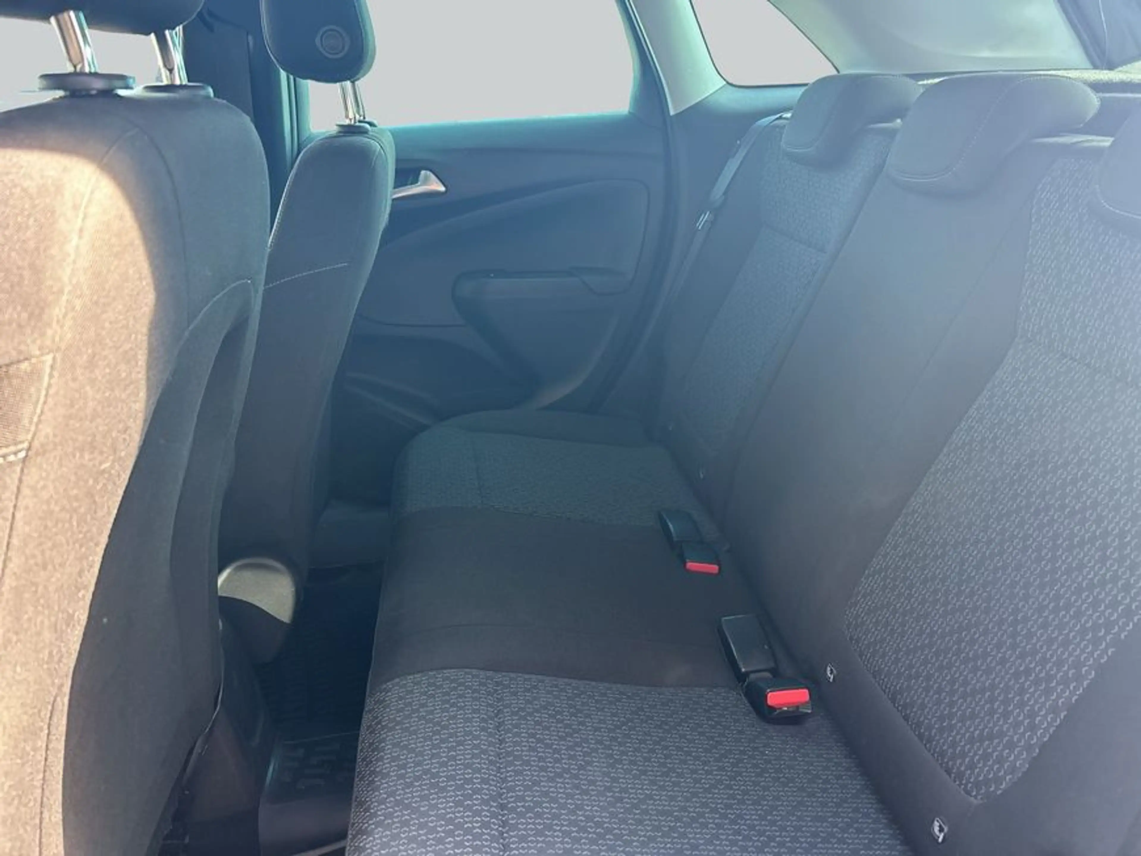 Opel Crossland X 1.2 Start/Stop Automatik Edition — photo 10