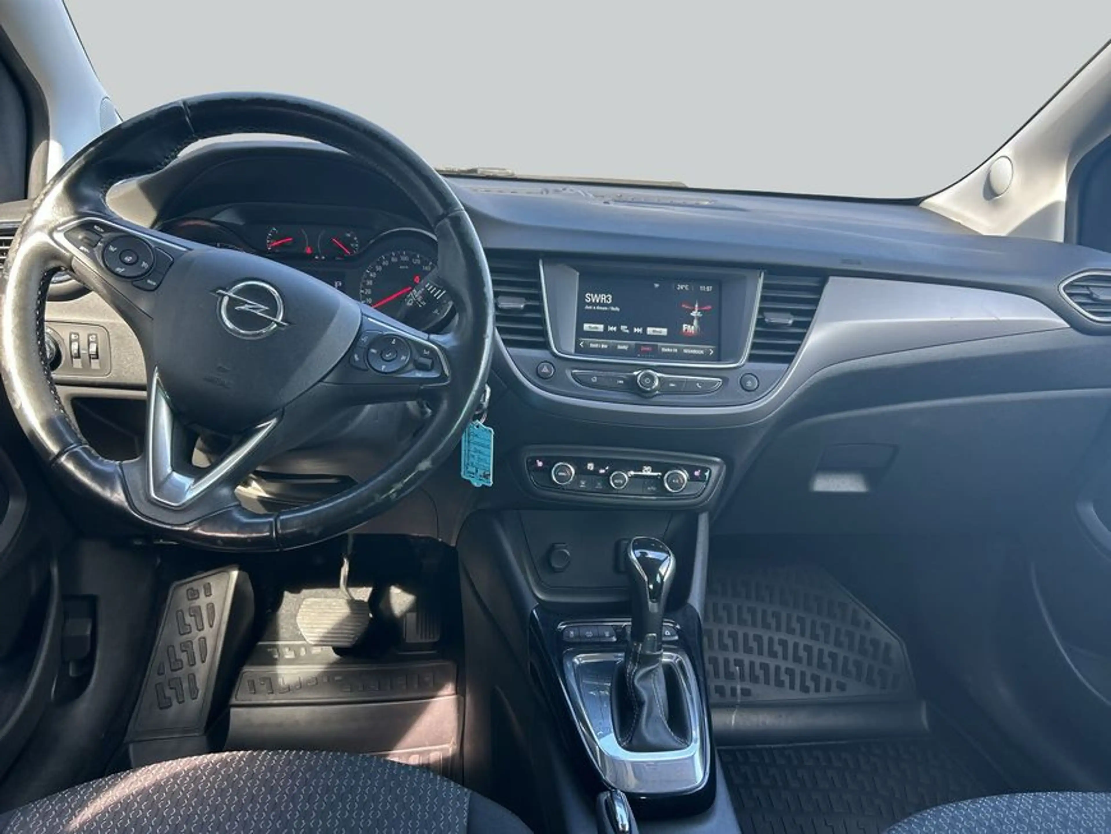 Opel Crossland X 1.2 Start/Stop Automatik Edition — photo 13
