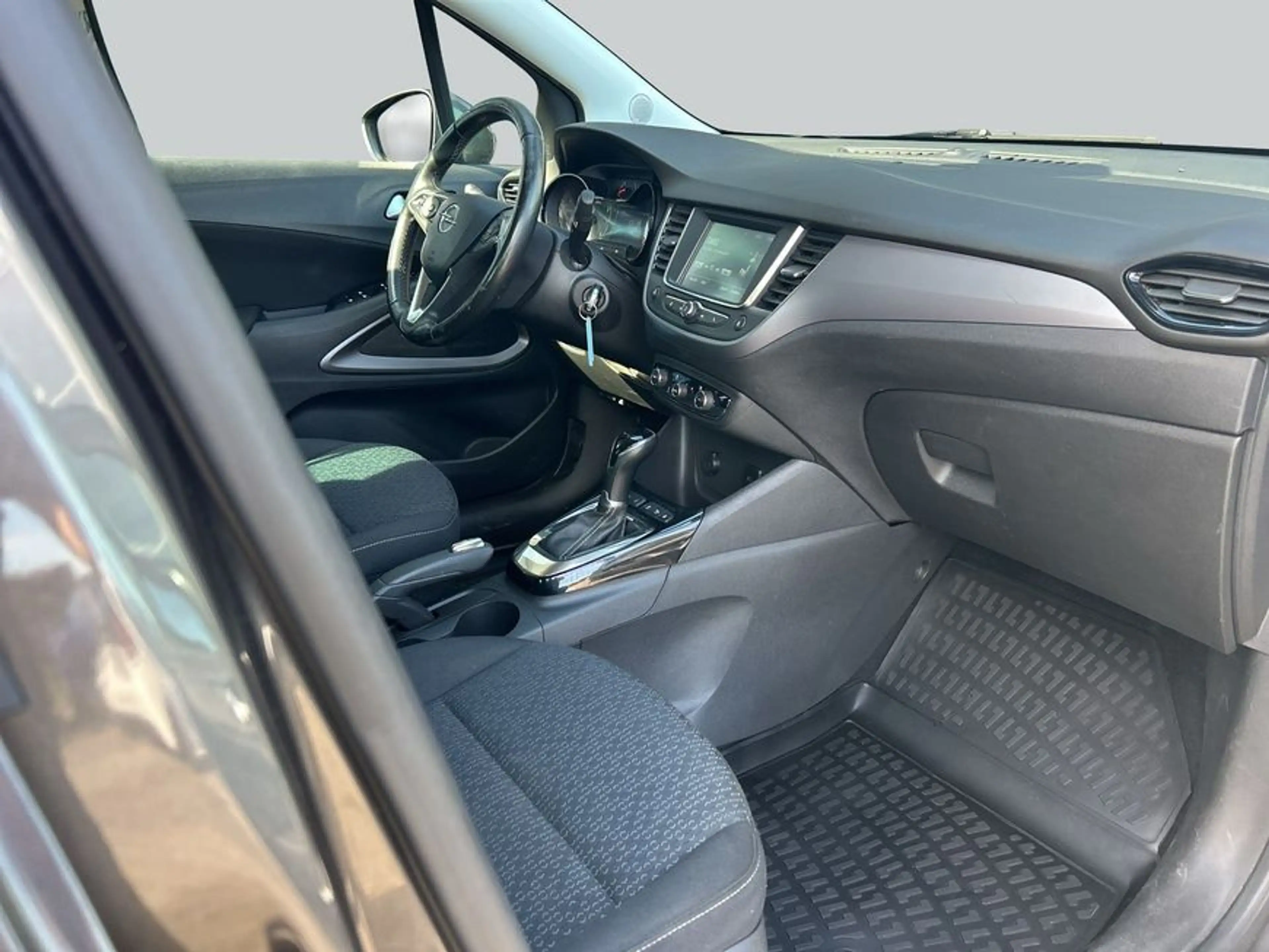 Opel Crossland X 1.2 Start/Stop Automatik Edition — photo 12