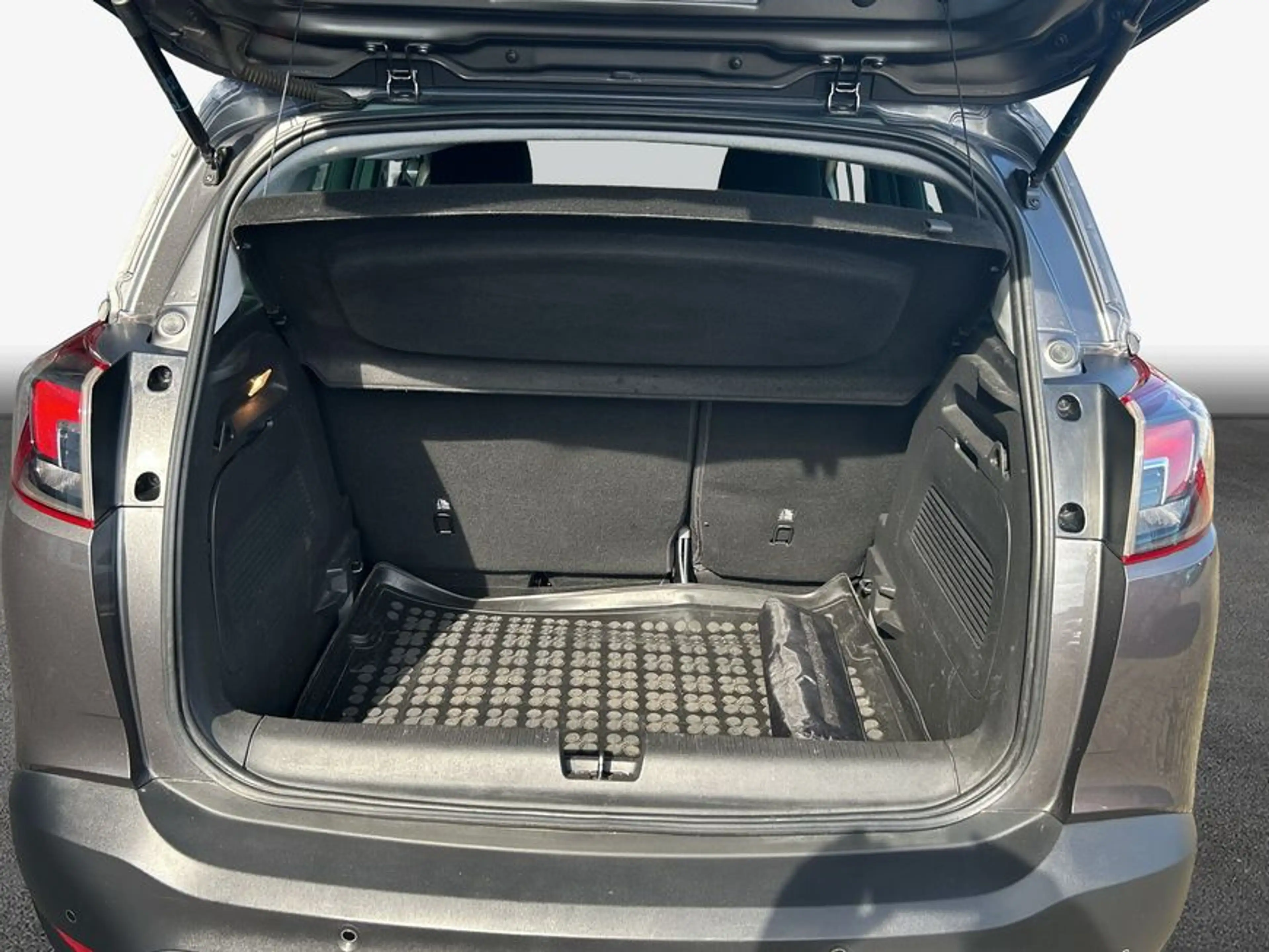 Opel Crossland X 1.2 Start/Stop Automatik Edition — photo 8