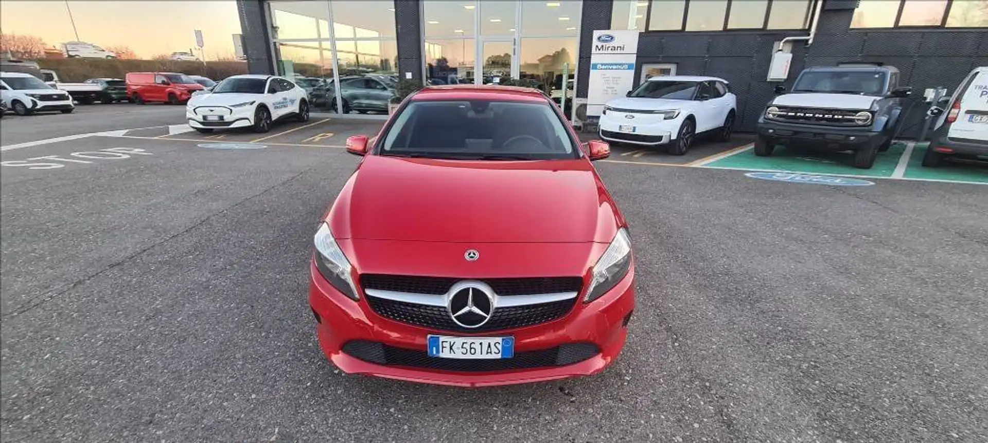Mercedes-Benz A 160 Classe cdi be Executive Rojo - 1