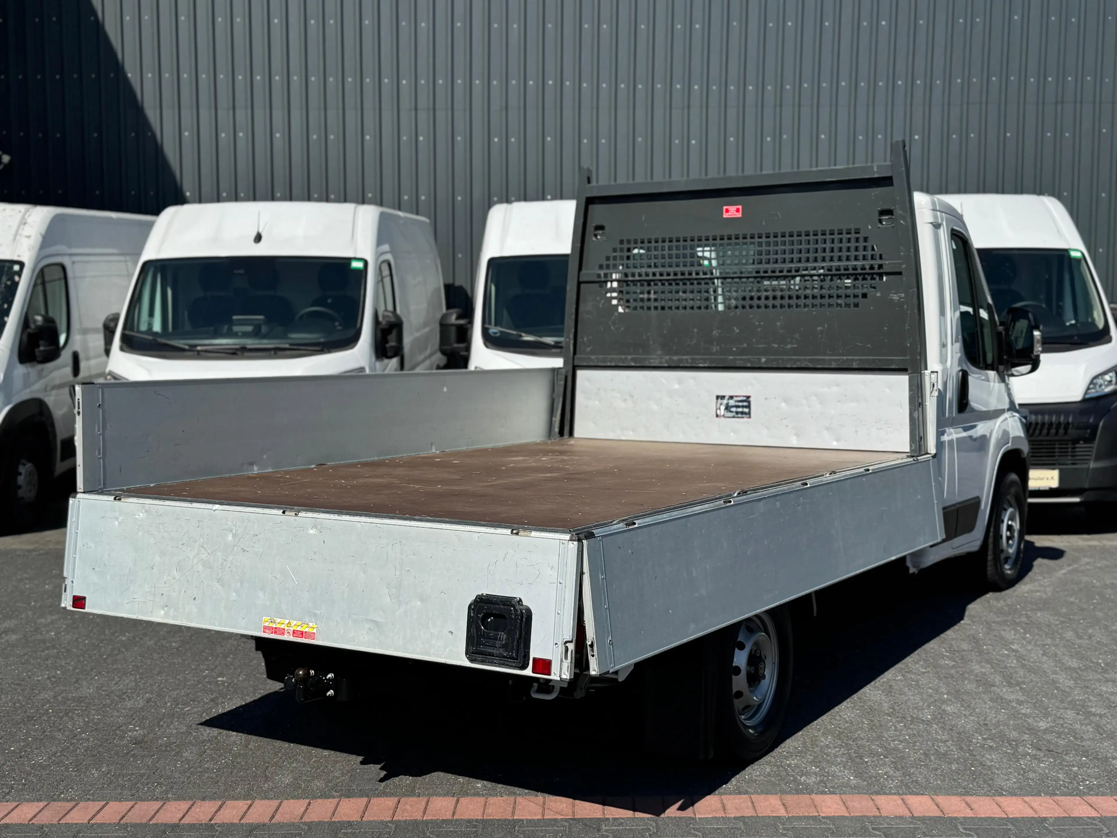 Peugeot Boxer Pritsche 35 L2 140 *Klima*Kamera*Temp.*AHK — photo 4